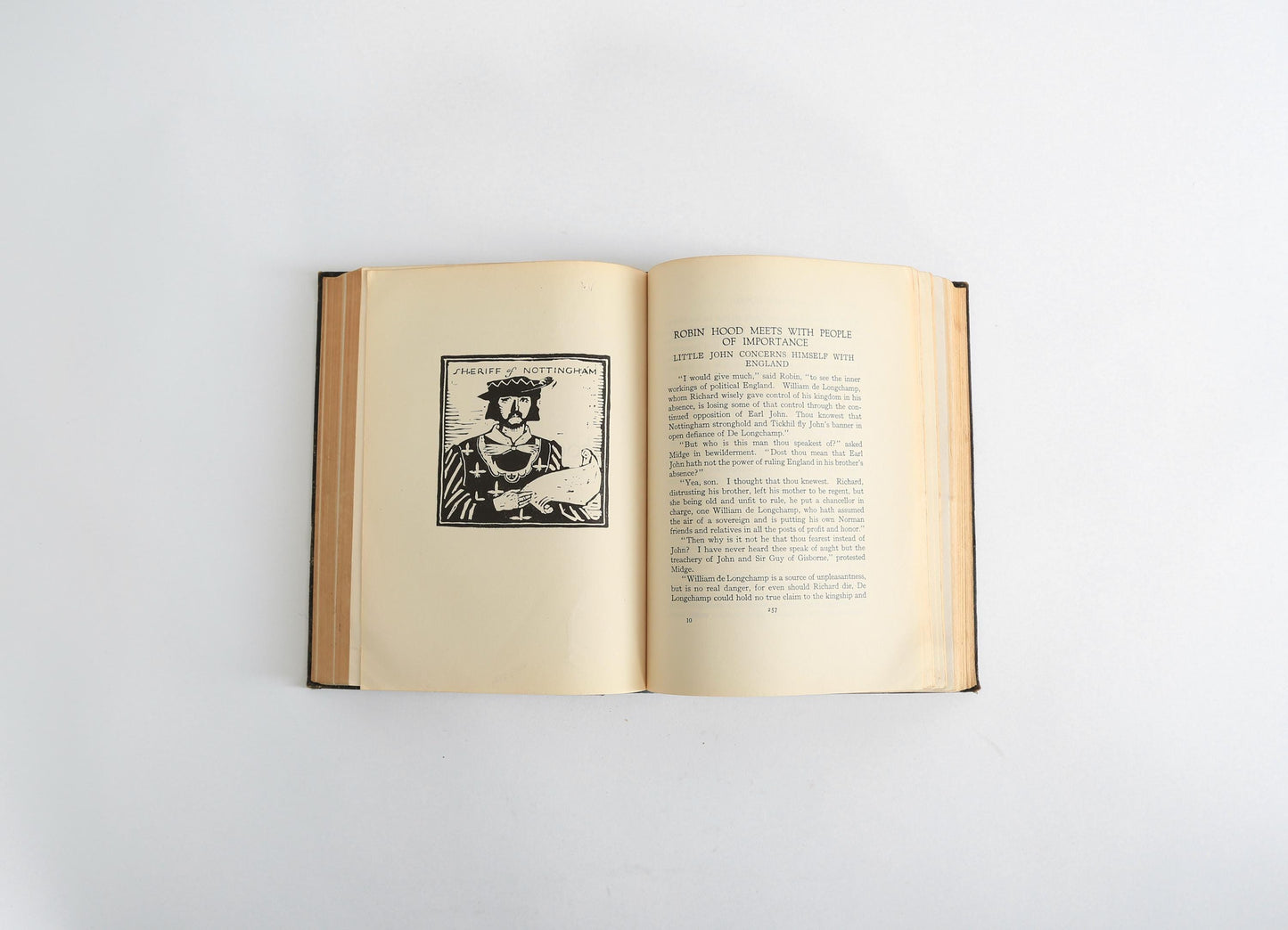 1930 Robin Hood Book | Robin Hood by Edith Heal illustrated by Dan Content
