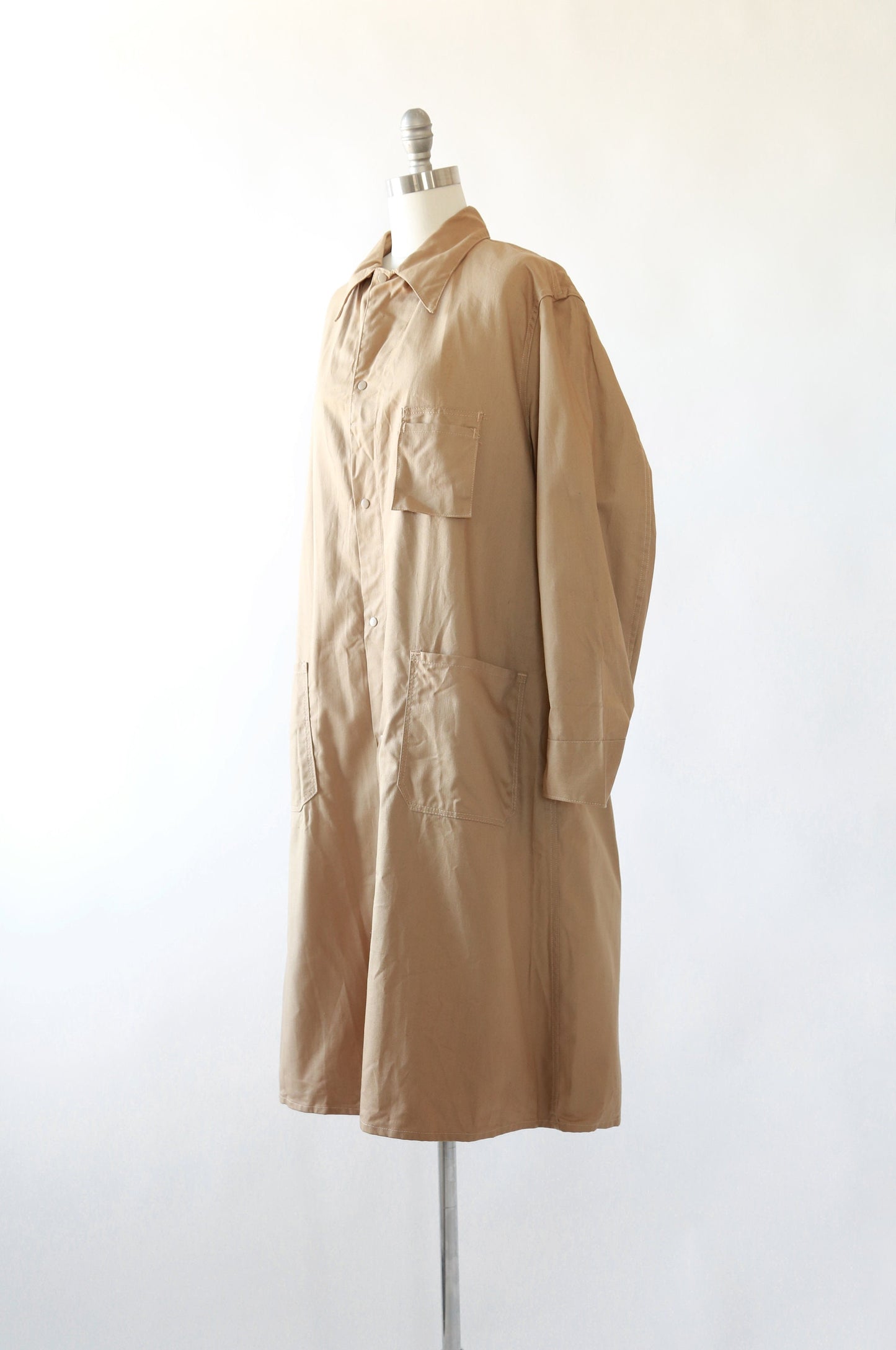 40s Sanforized Canvas Chore coat | Vintage 1940s canvas lab coat