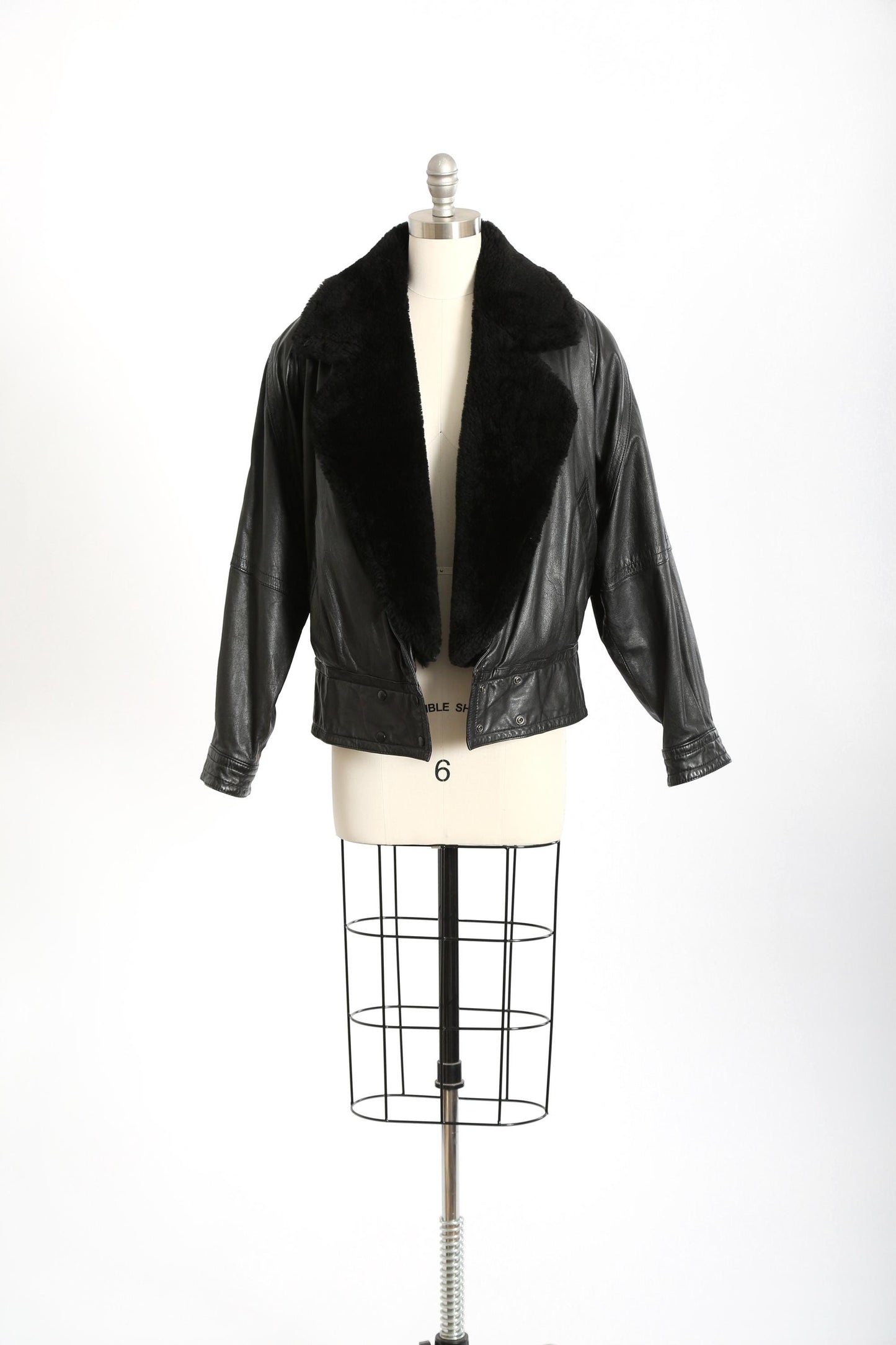 Vintage 90s black leather sherpa fur collar jacket