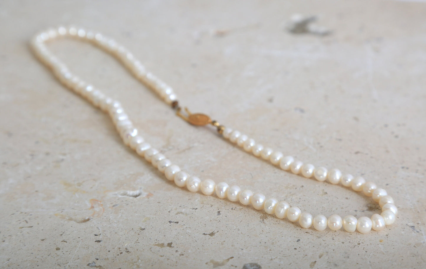 Vintage Genuine culture pearl necklace