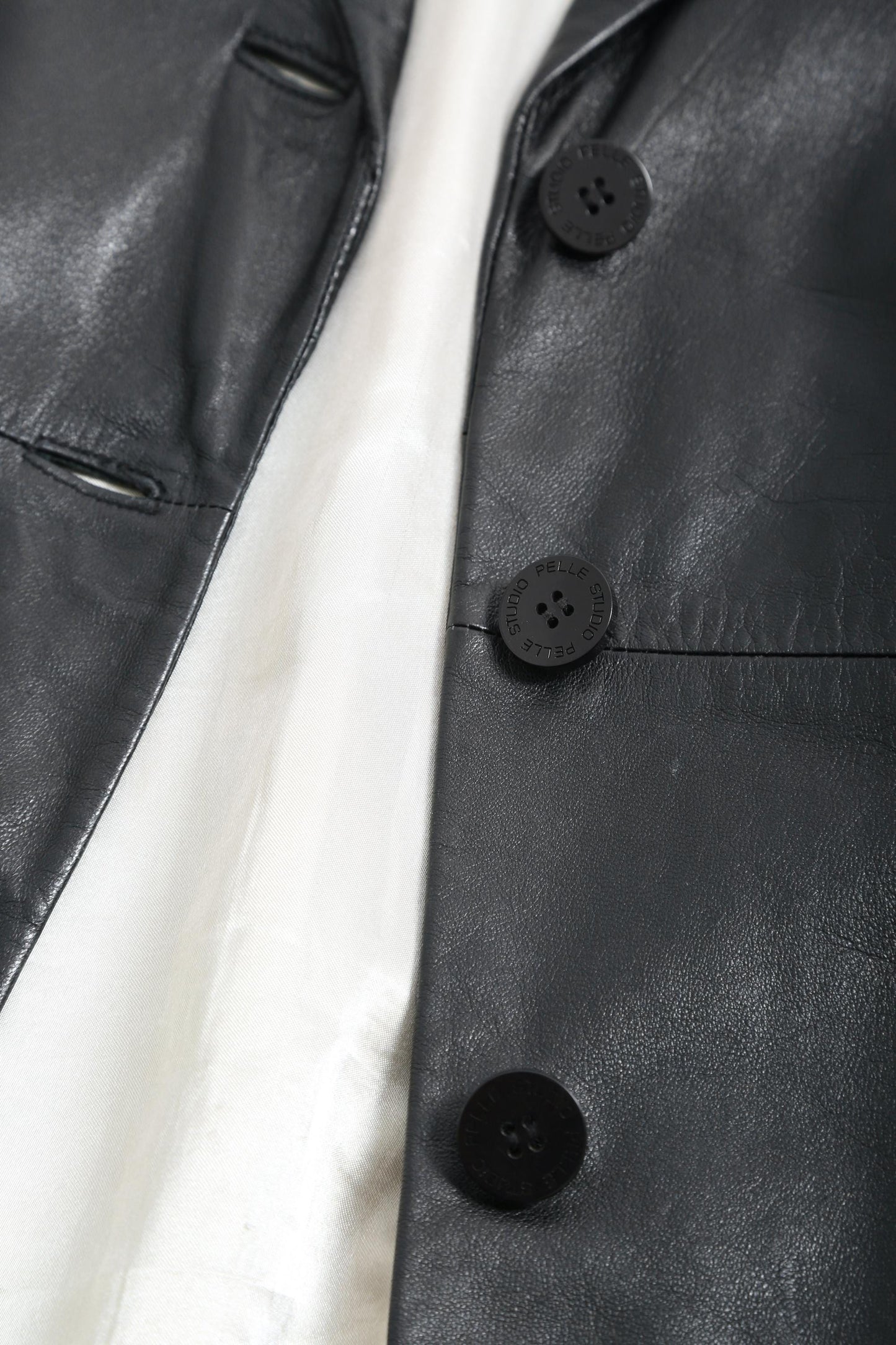 Vintage Y2K Wilsons Pelle Studio black leather coat