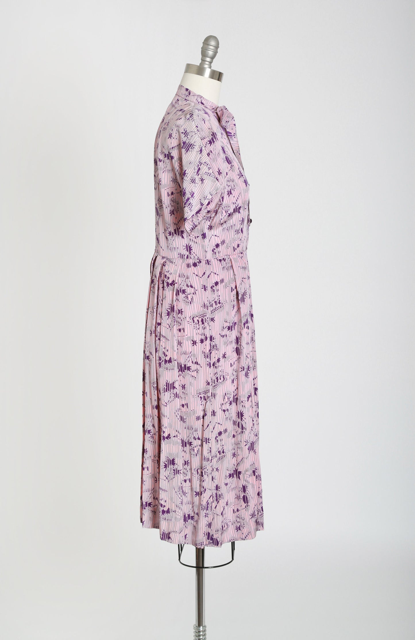 40s silk dress | Vintage 1940s purple palm desert camel silk dress | 1940s novelty print dress
