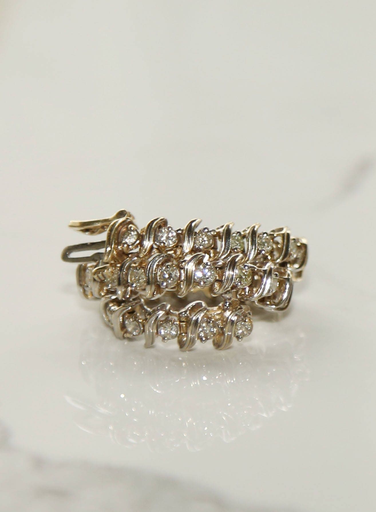 Vintage 14k gold diamond tennis bracelet