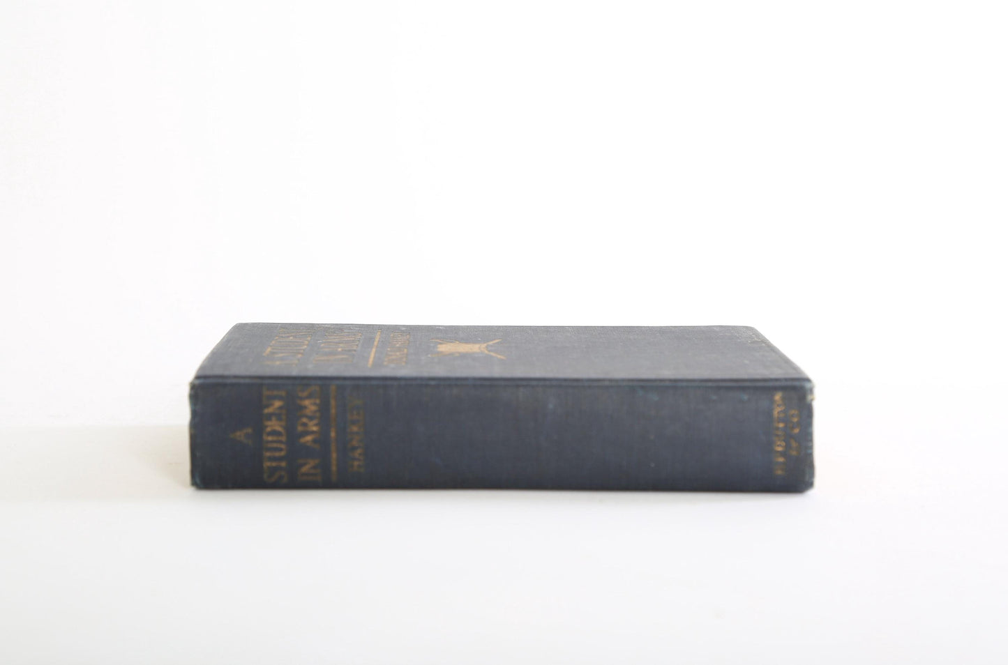 1917 A Student in Arms by Donald hankey book