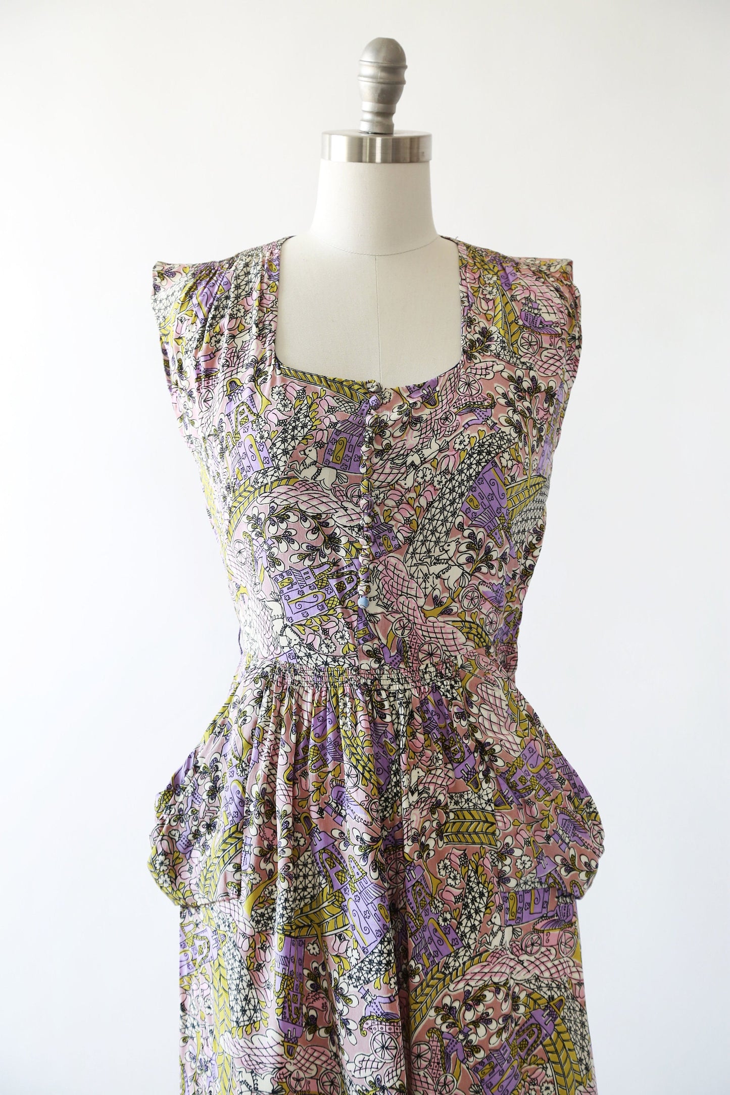 Vintage 40s silk dress | 1940s novelty print silk dress