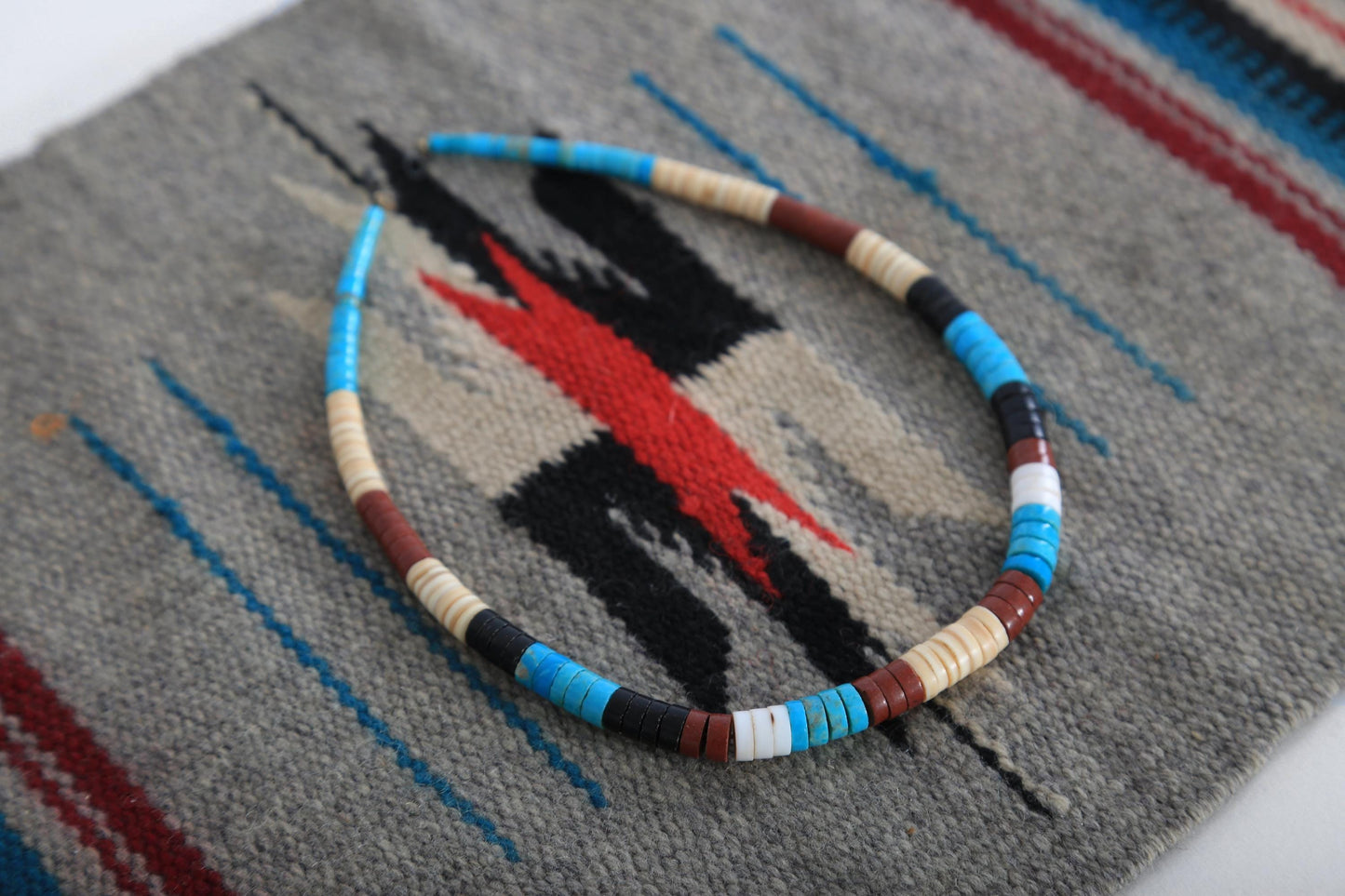 Vintage Native American Turquoise shell Heishi beaded necklace | Santo Domingo Turquoise chocker