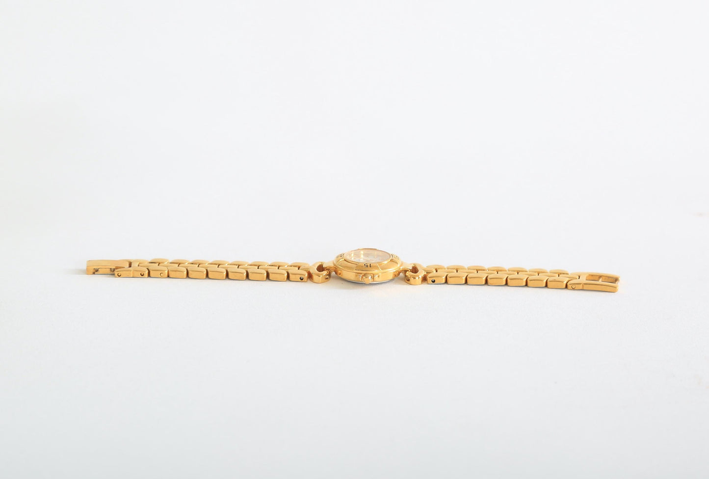 Vintage Anne Klein 753 Bezel Goldtone mother of pearl Swiss made woman's watch