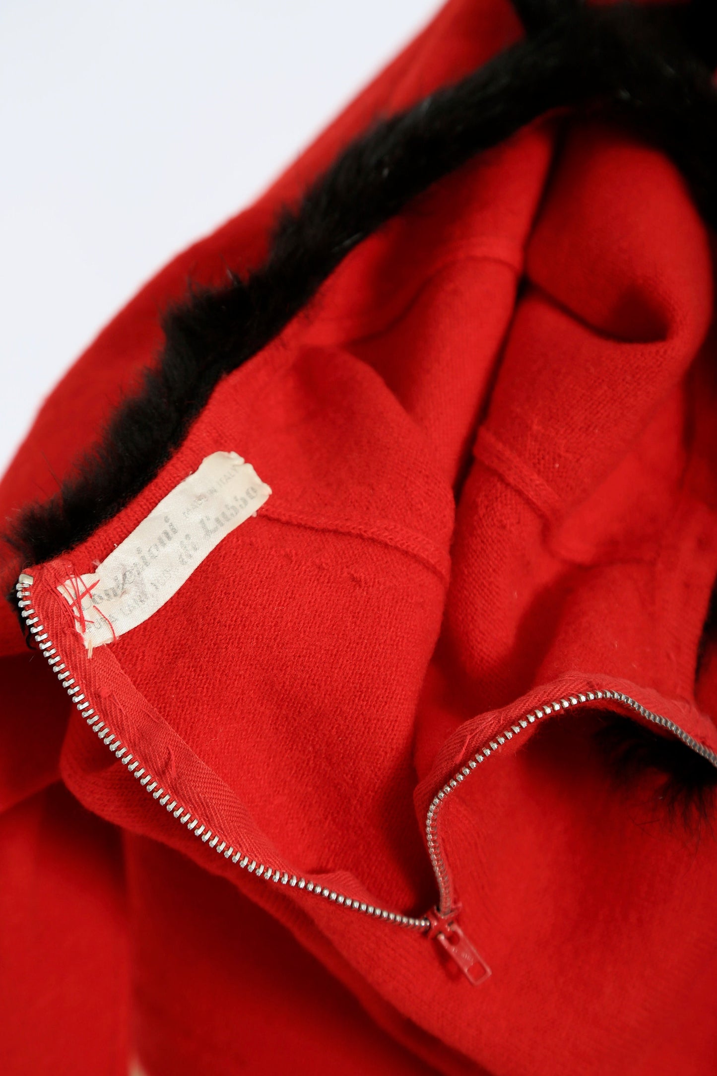 Vintage 1950s Italian Contezioni red wool mink fur collar sweater