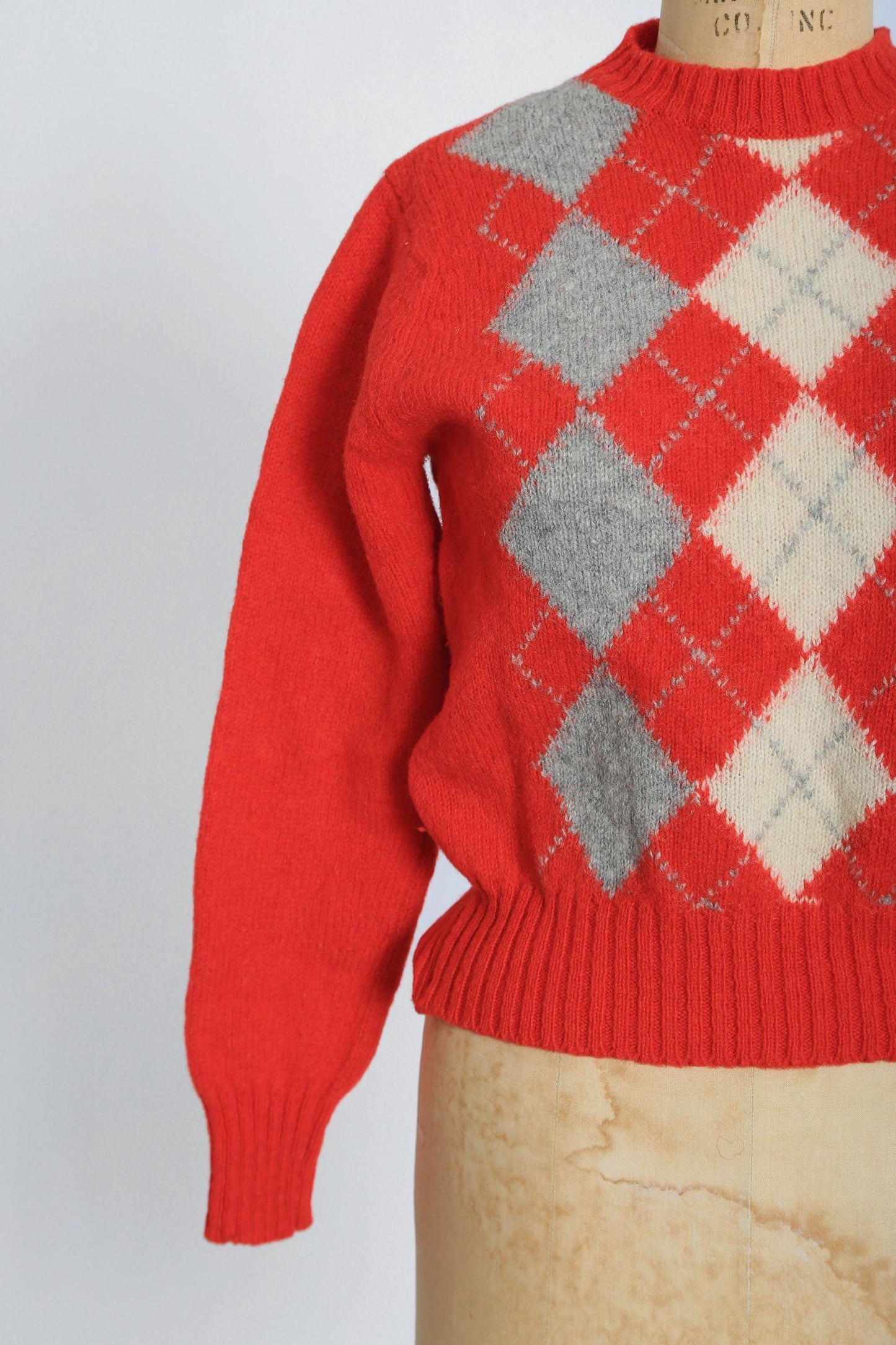 70s Billy Kelly Red Argyle Irish Shetland wool sweater
