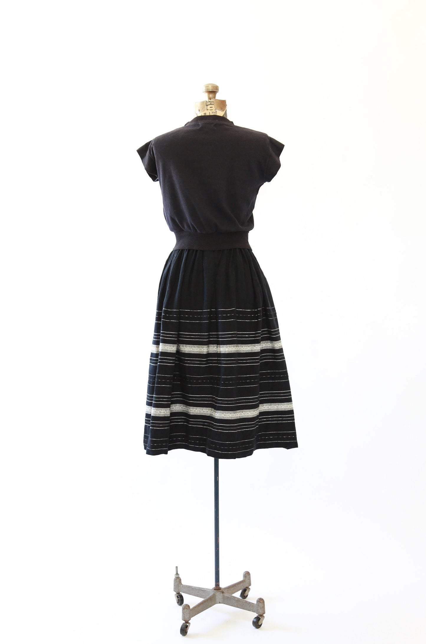 40s Serape skirt | vintage 1940s black woven Mexican skirt