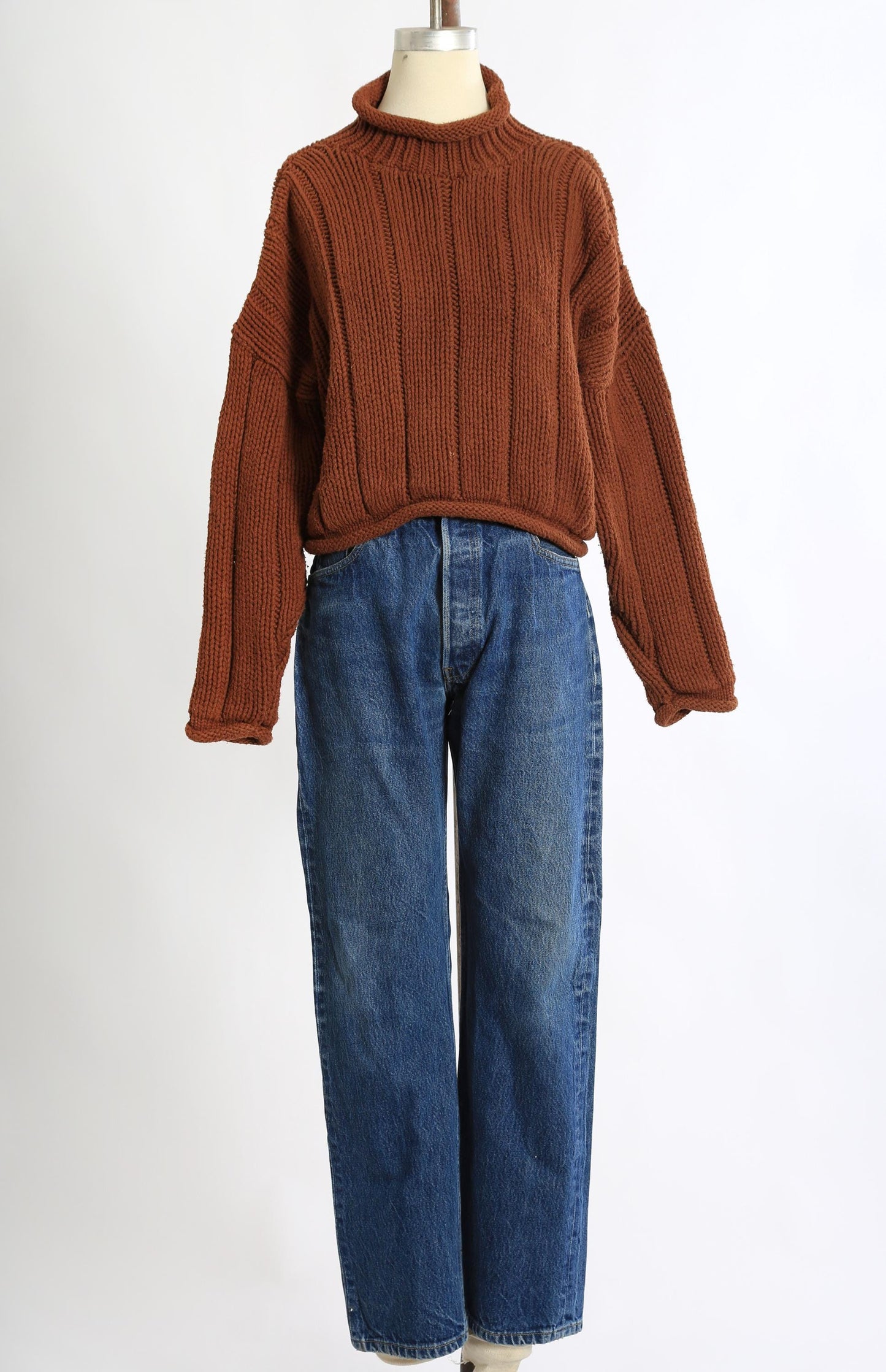 501XX button fly Levis blue jeans W33 L29.5