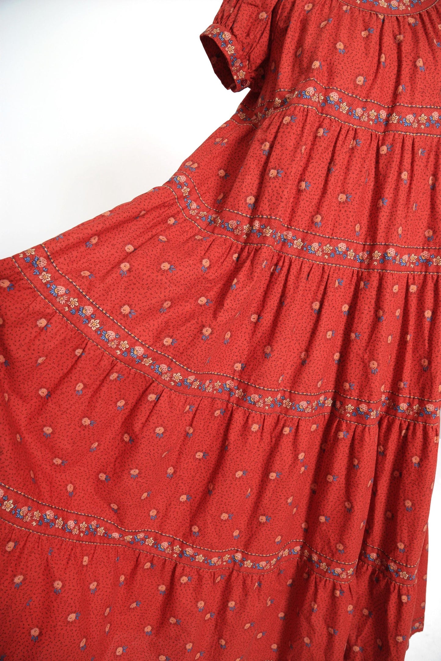 Vintage 70s red floral Berry cotton French maxi Dress | Charles Demery Tarascon aulgnon Paris dress