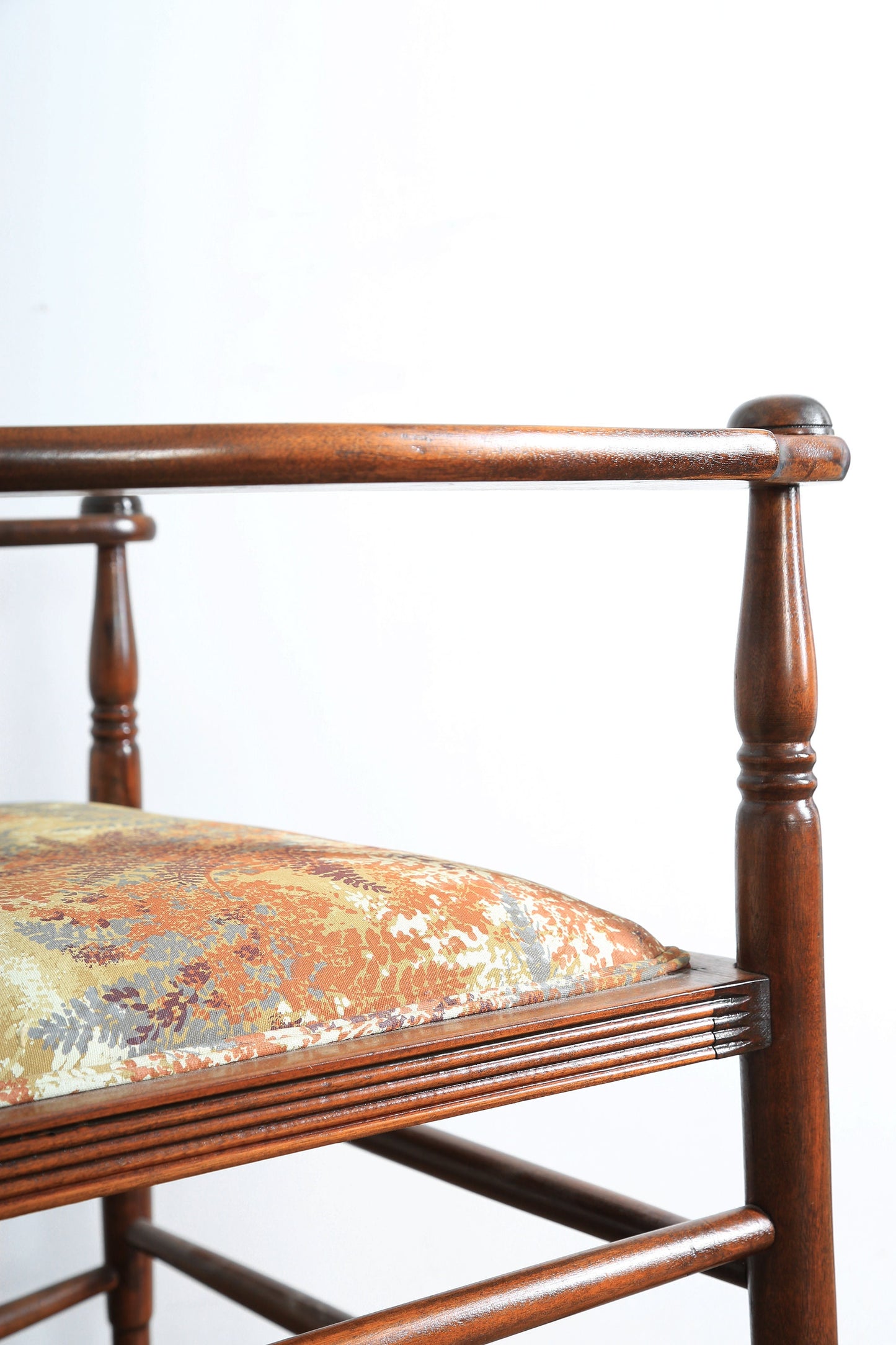 Antique 20th century oversized turned finial shaker chair