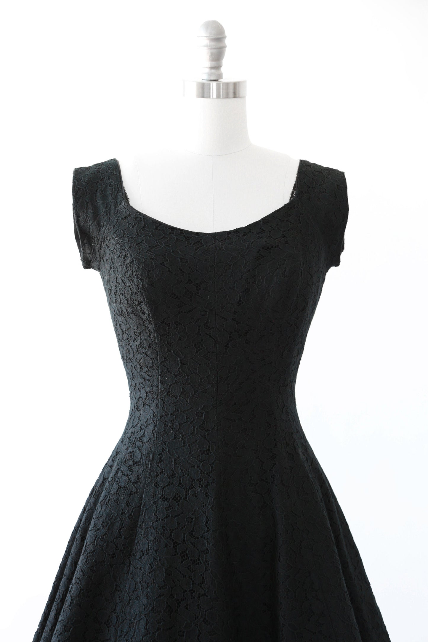 Vintage 50s black floral lace mini dress