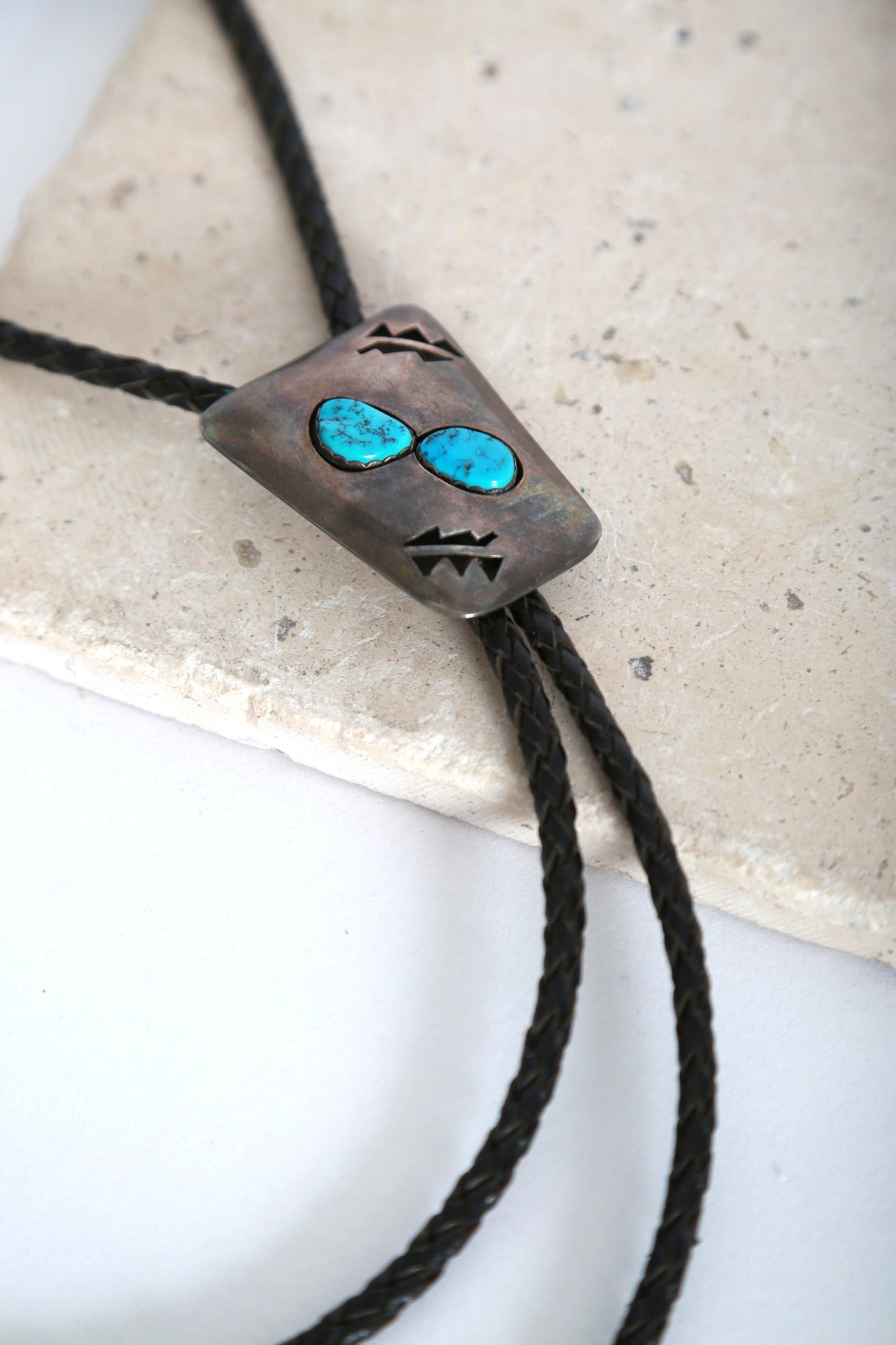 Vintage Native American sterling silver Turquoise bolo tie