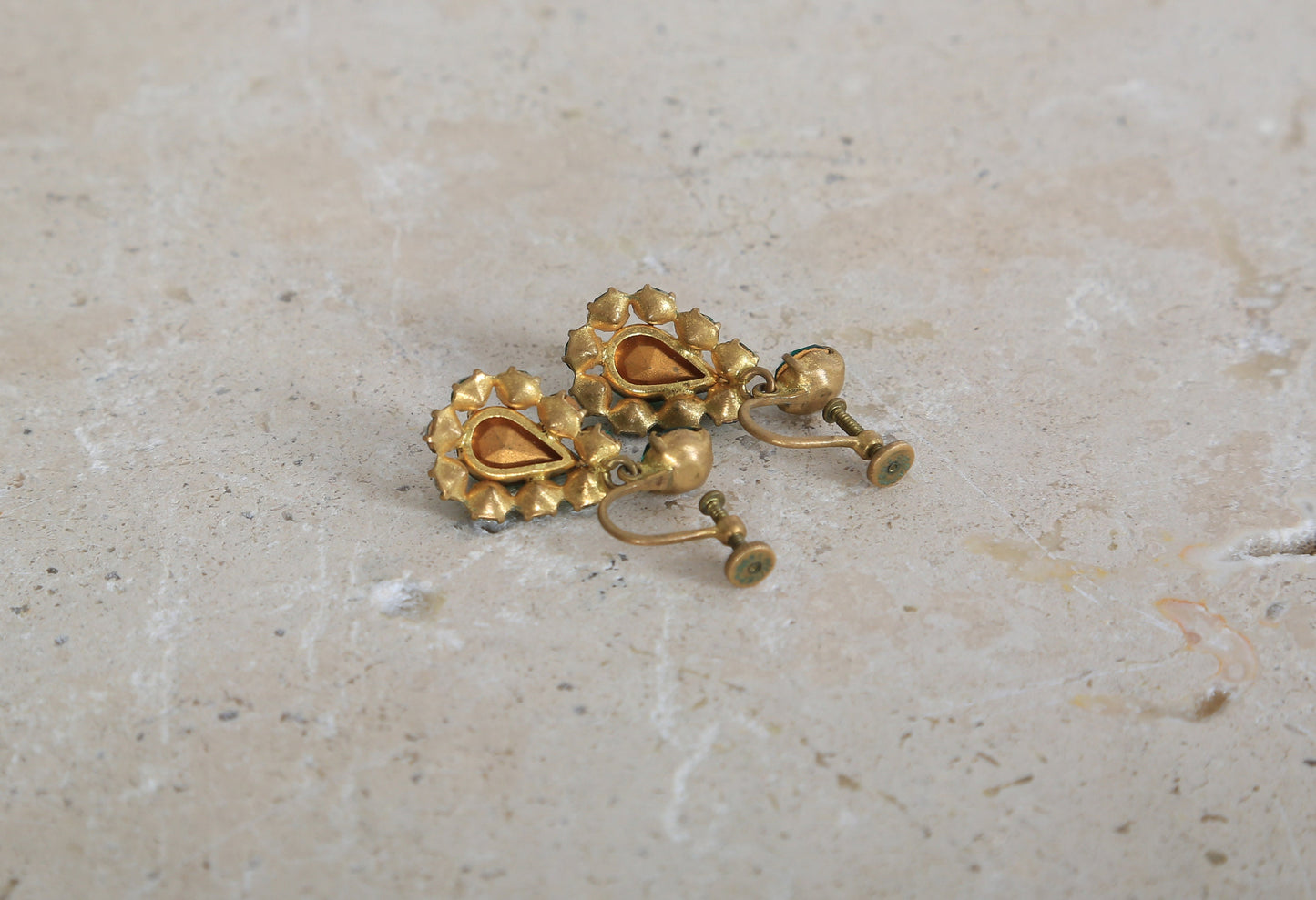 Vintage 50s Czech glass emerald green screw back earrings