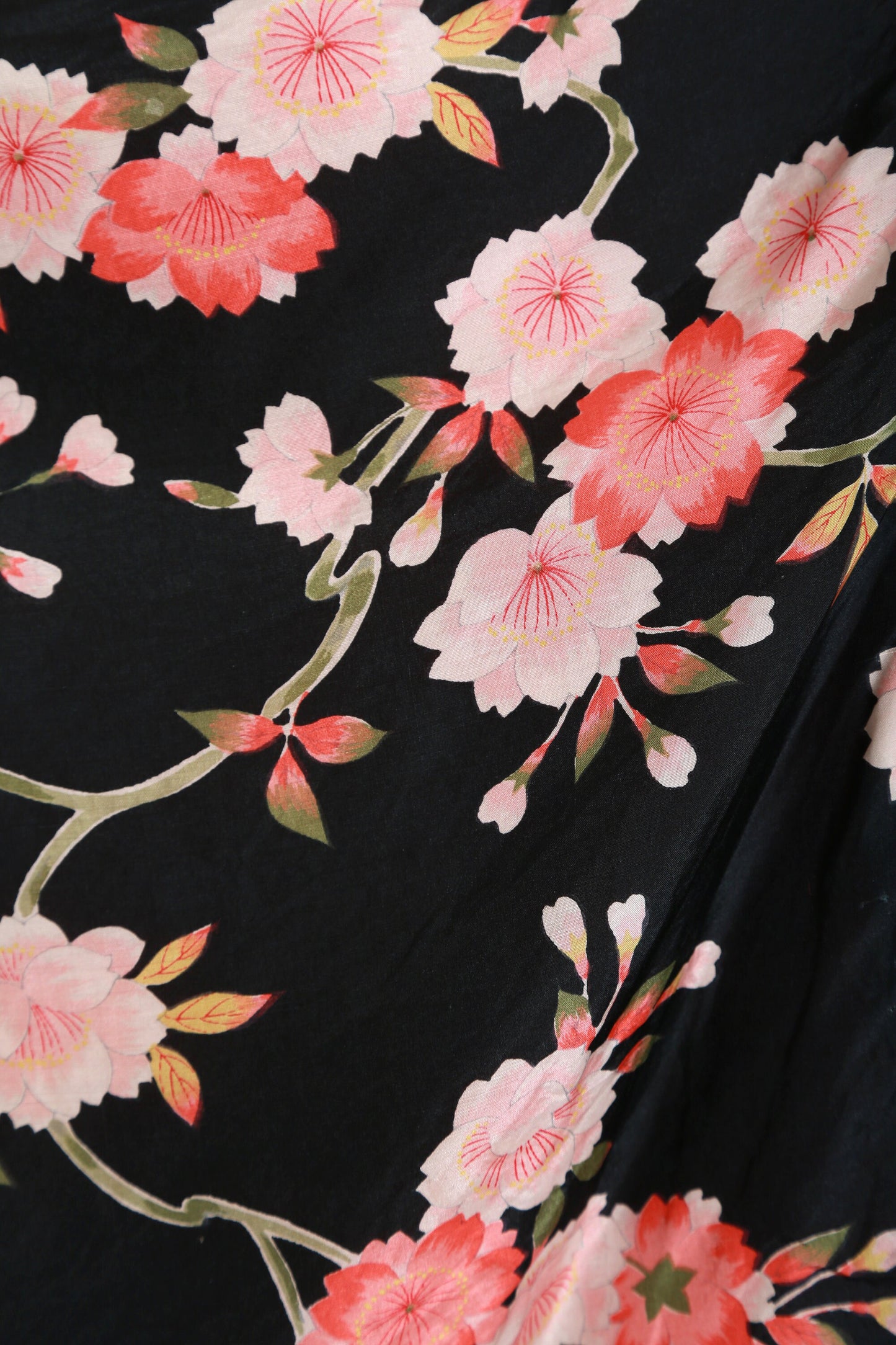 Antique vintage 40s floral silk kimono | 1920s cheery blossom Japanese kimono | kimono wrapper