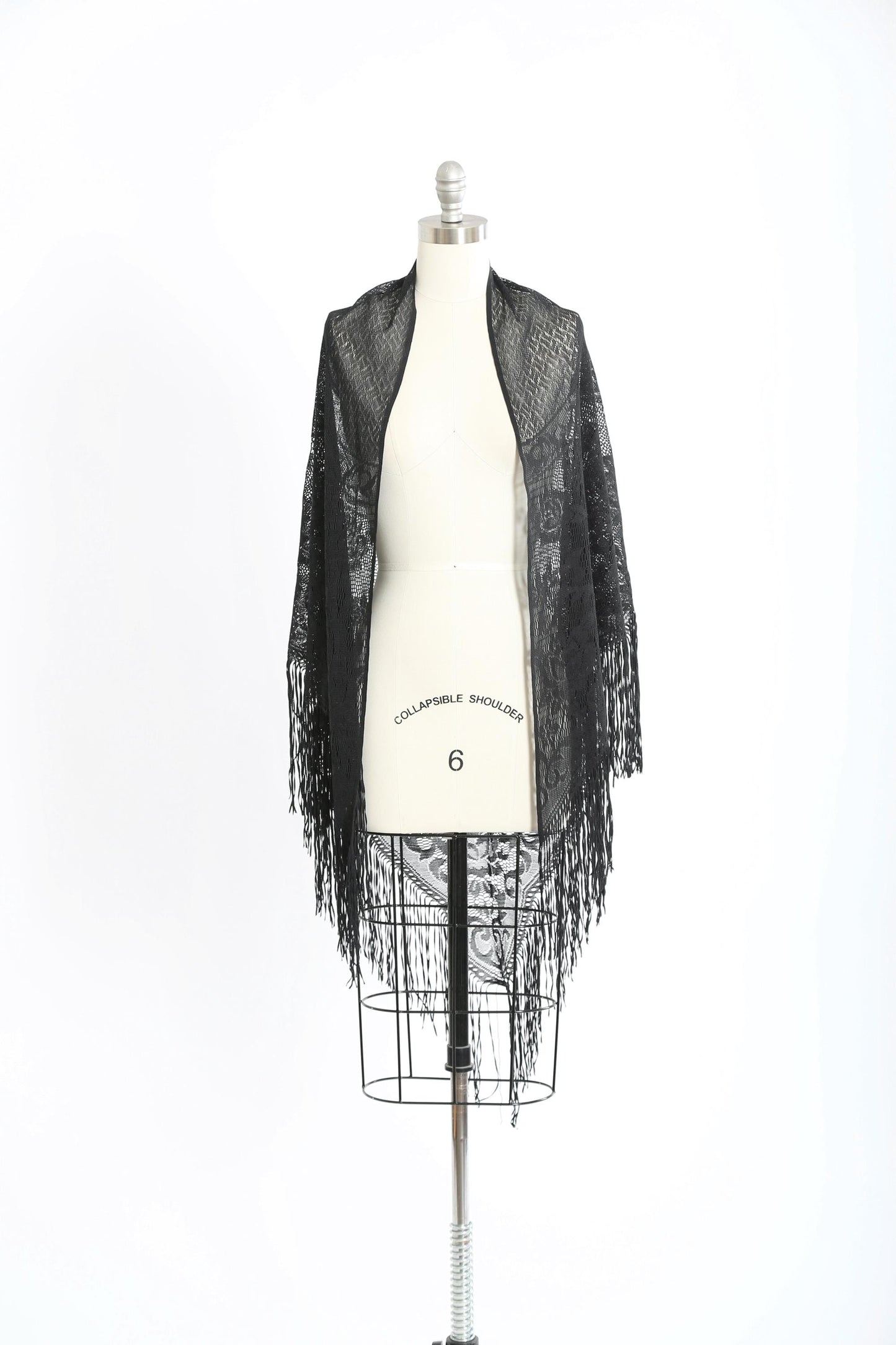 Vintage 70s Black floral lace piano shawl