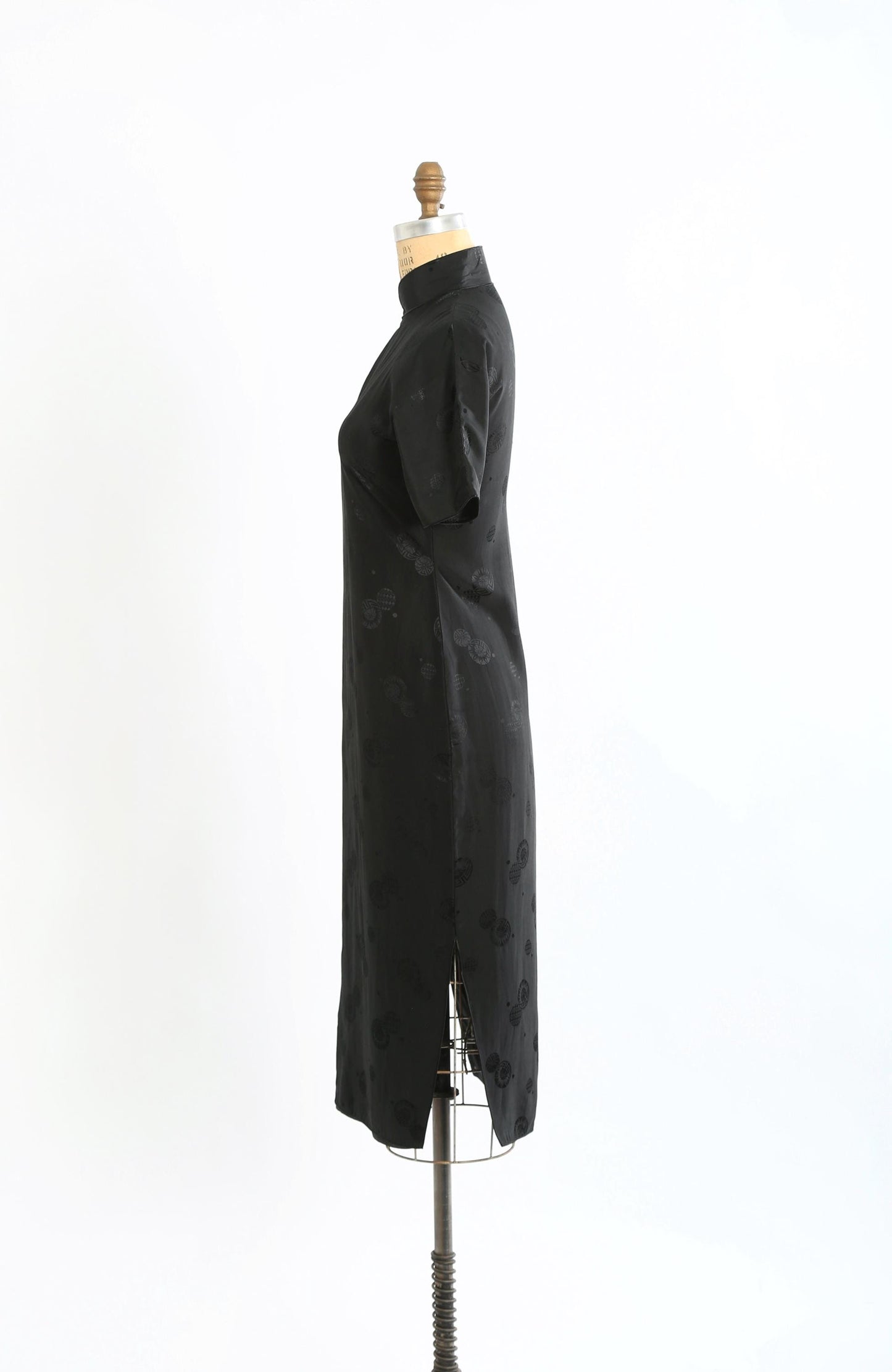 40s qipao silk dress | Vintage 1940s black silk Brocade Cheongsam dress