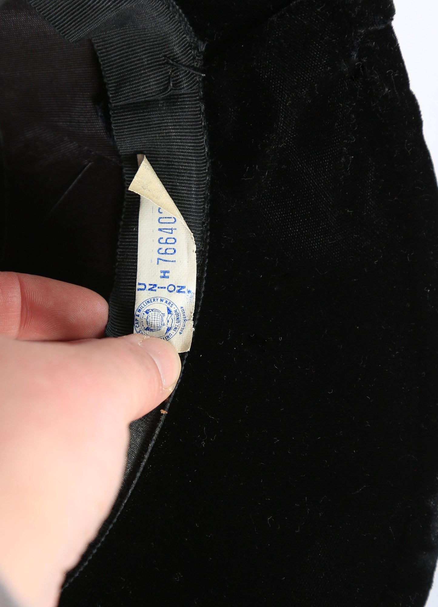 Vintage 40s high crown twisted black velvet hat