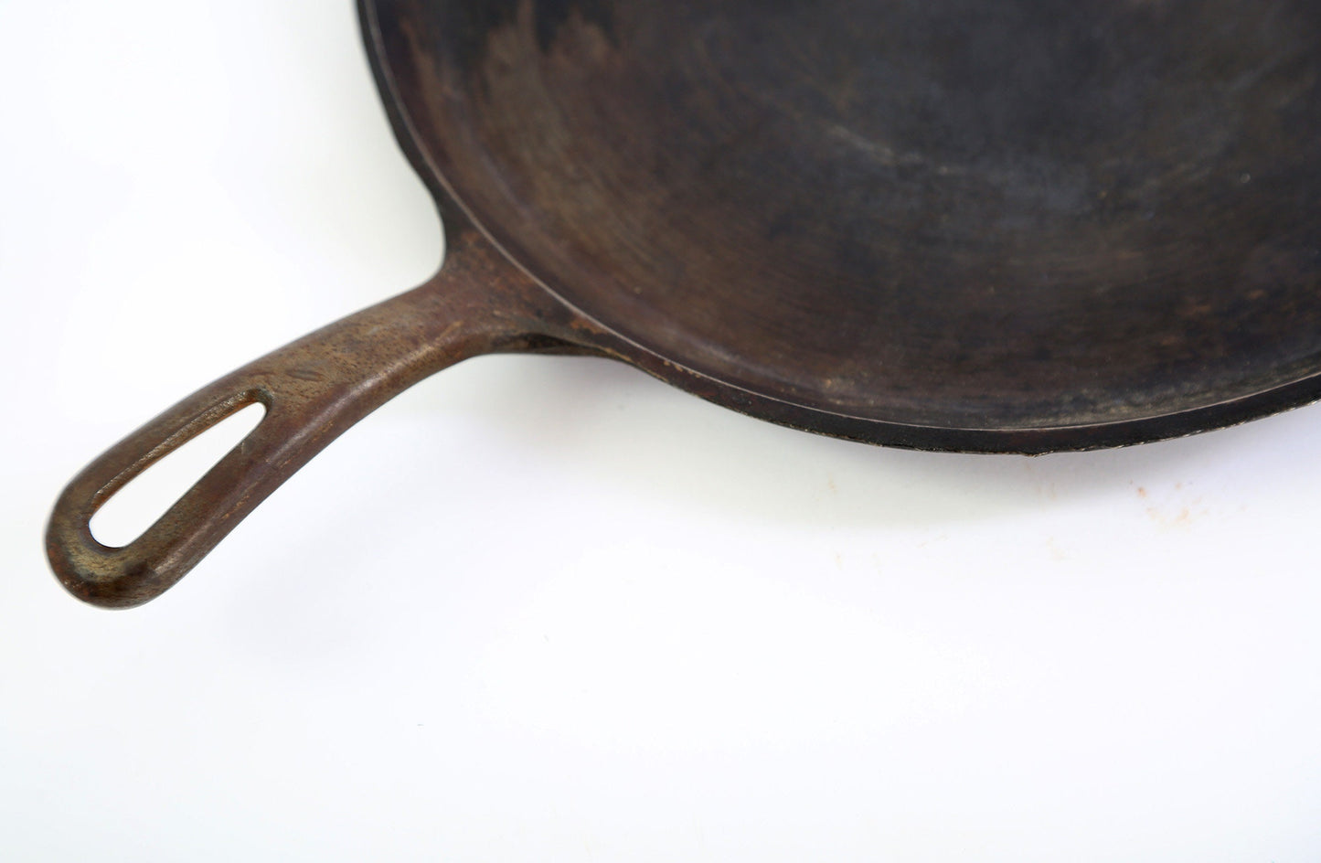 Vintage Griswold cast iron skillet griddle #109