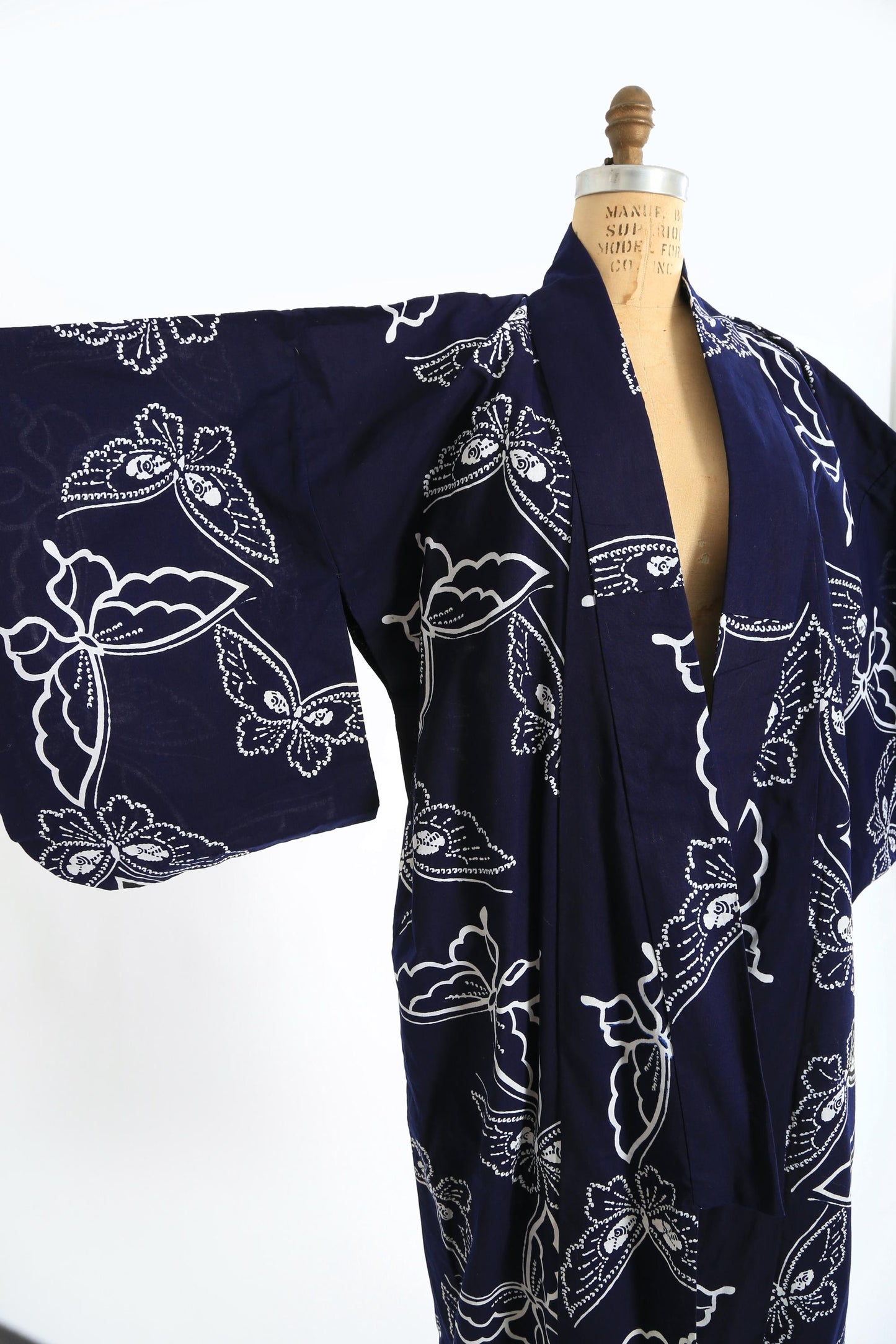 Vintage 1950s Butterfly navy blue cotton kimono