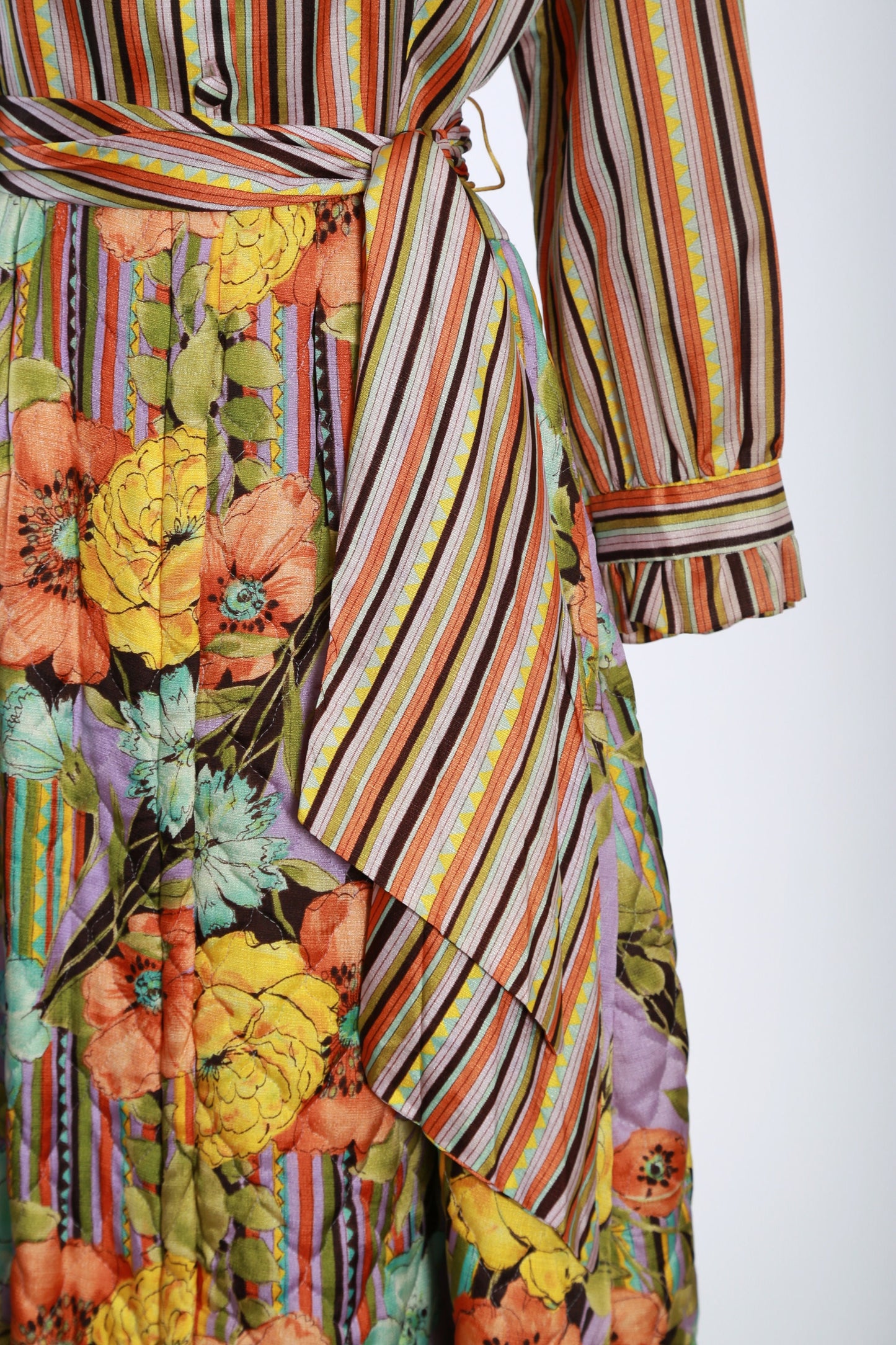 Vintage 1960s quilted floral rainbow striped house dress robe