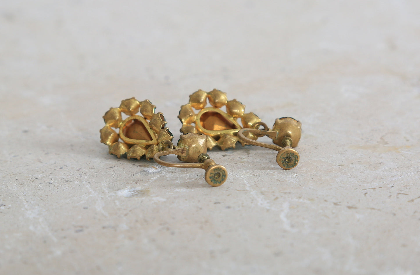 Vintage 50s Czech glass emerald green screw back earrings