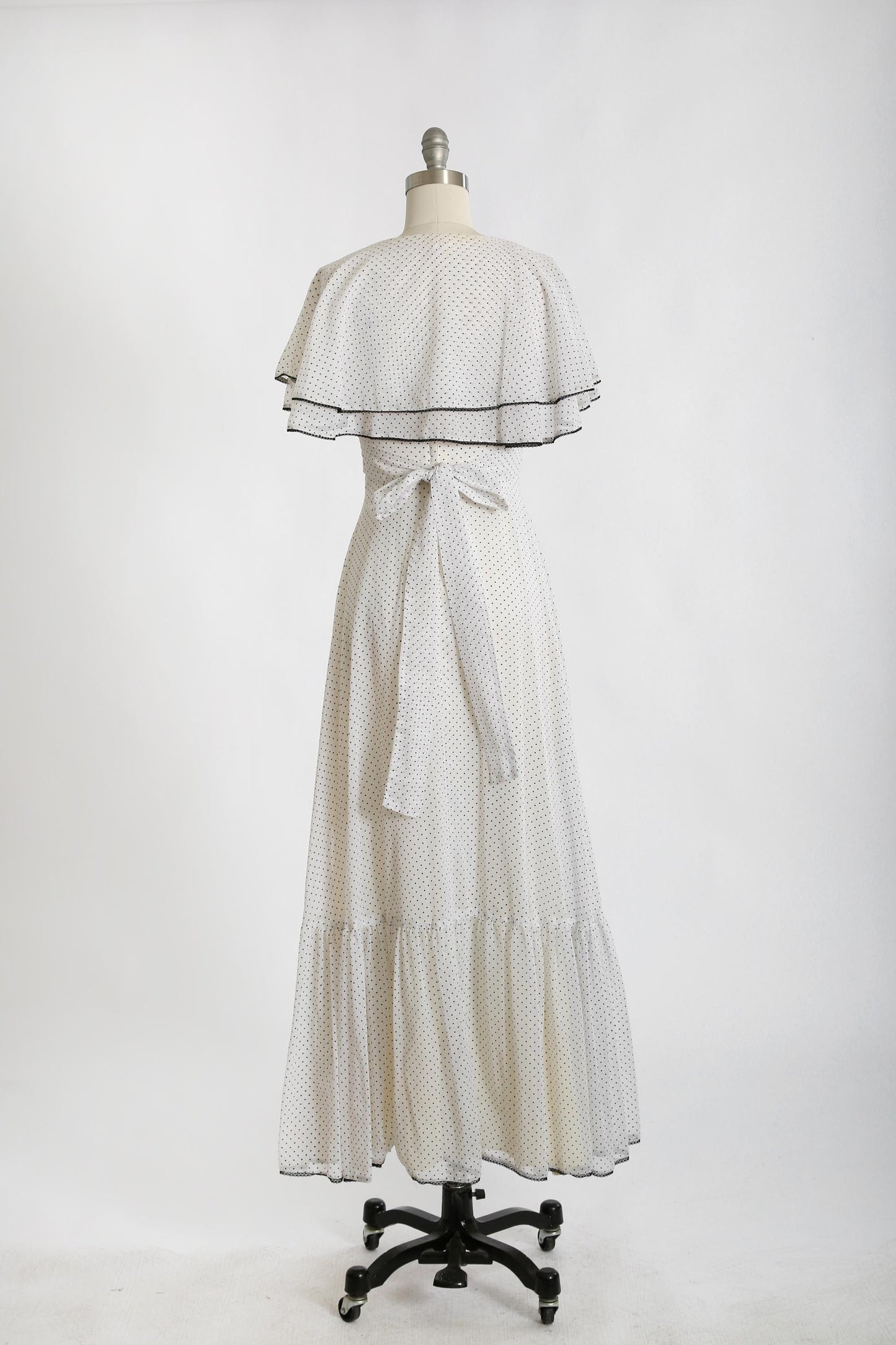 70s Candi Jones maxi dress | Vintage 1970s polka dot maxi dress