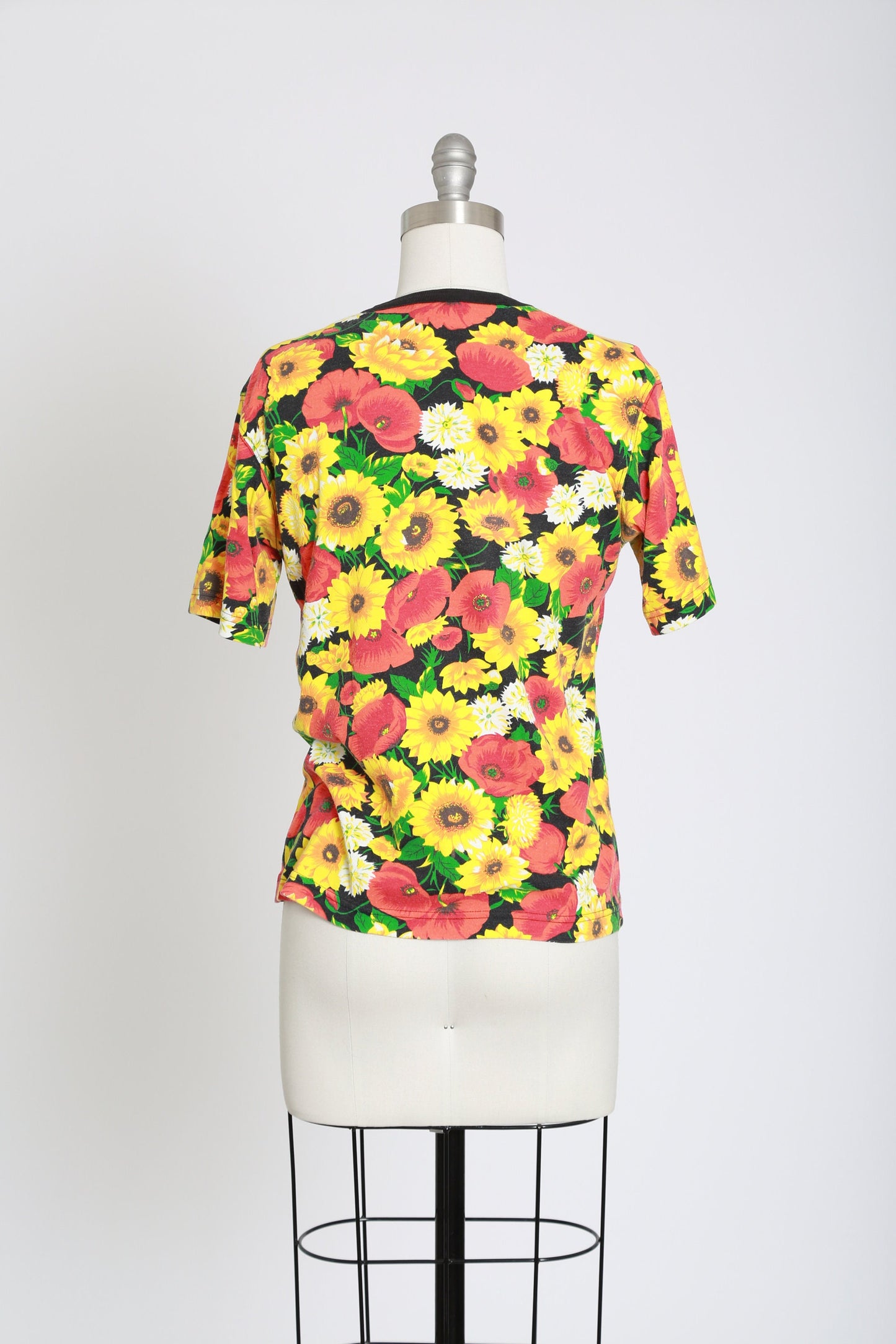 90s floral T-shirt