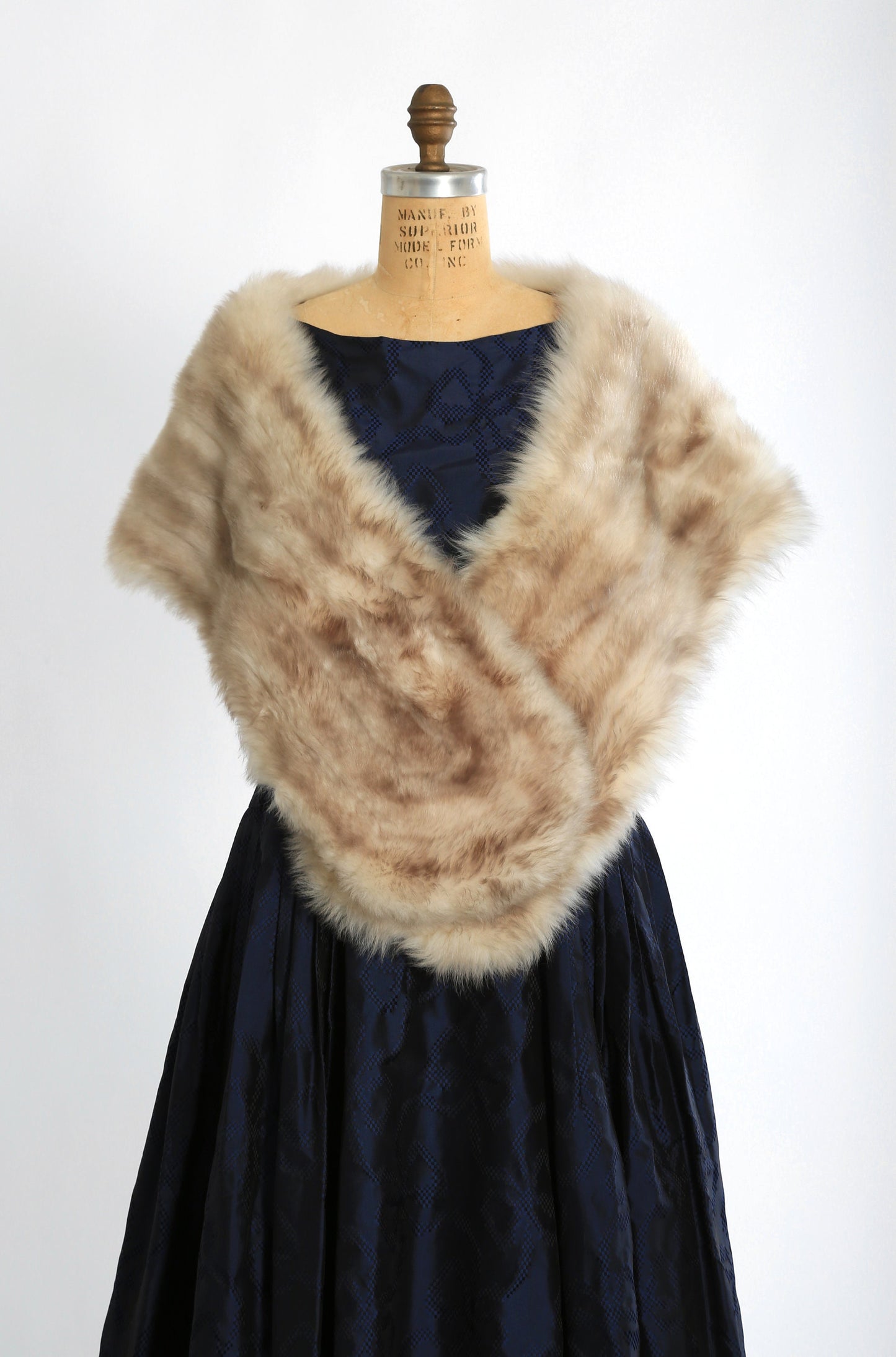 Vintage 50s fox fur stole wrap shawl | wedding white fox fur shawl stole