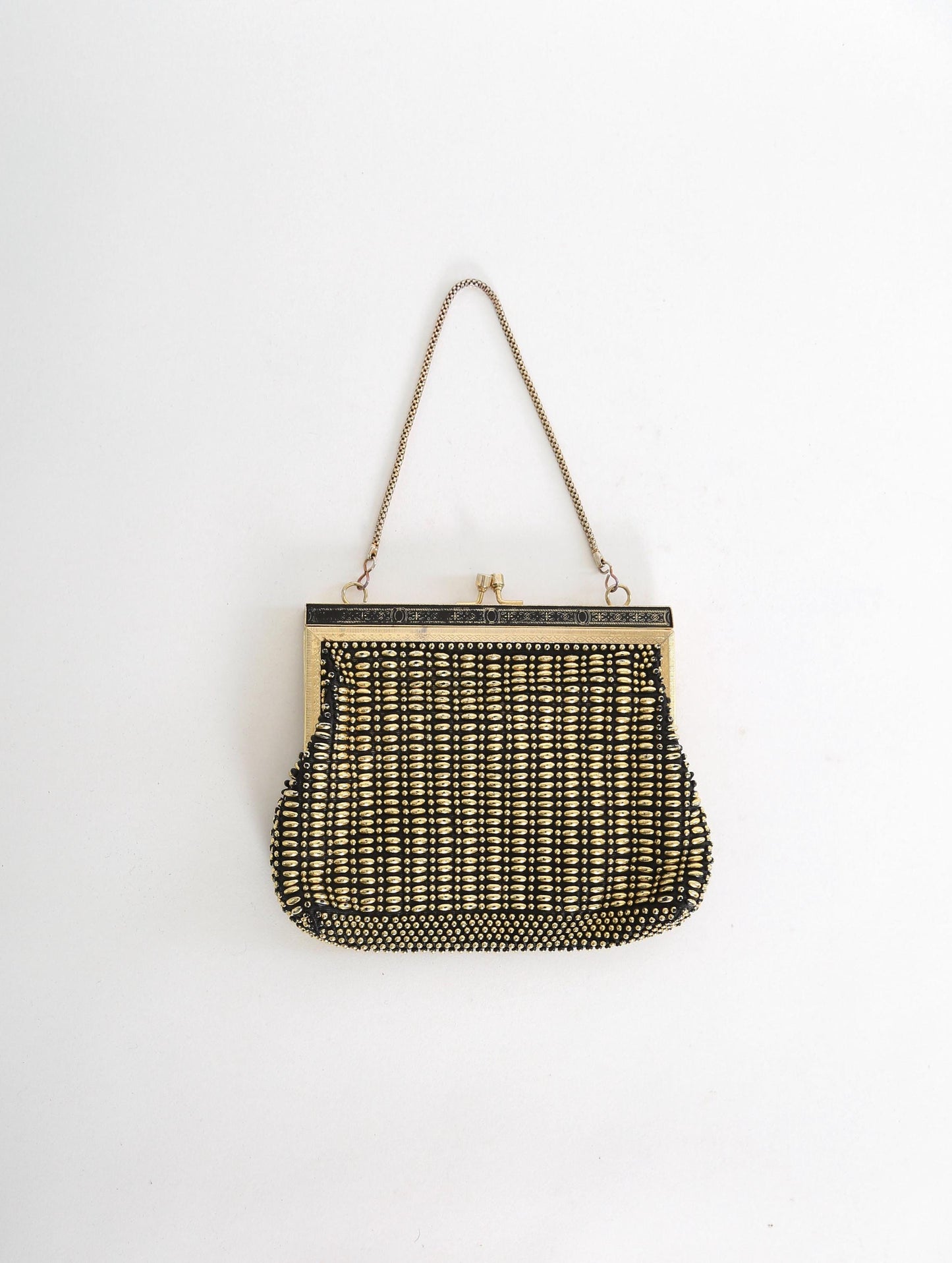Vintage 1960s Gold beaded chain clutch purse