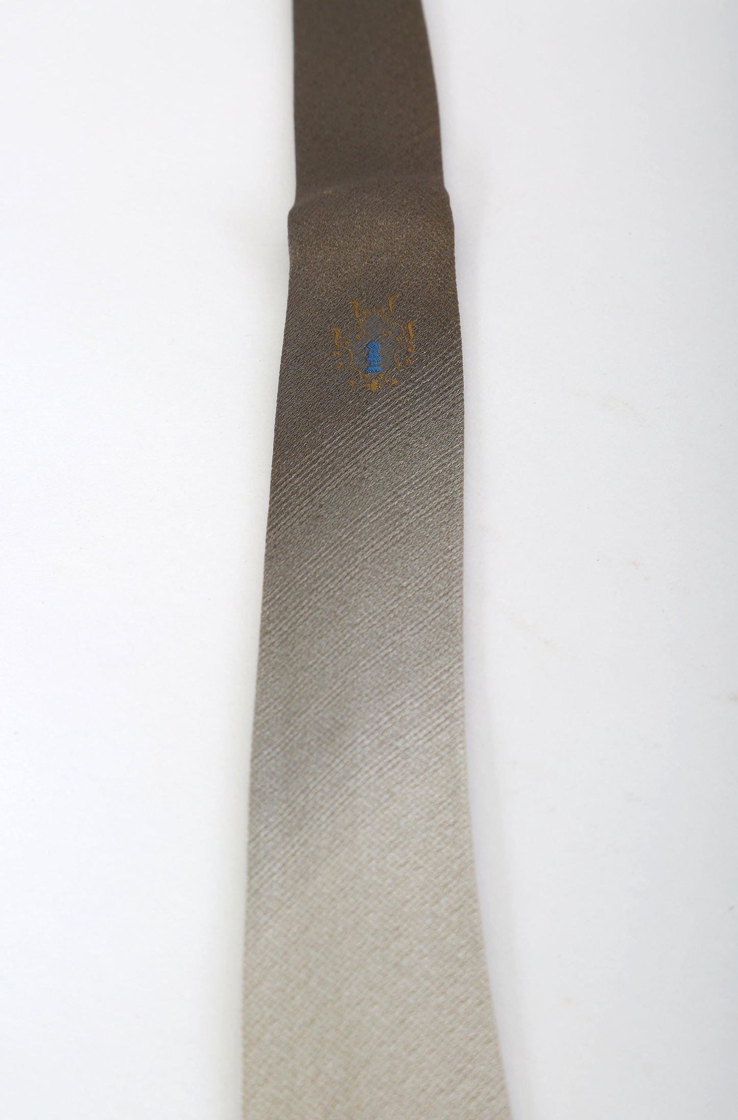 Vintage 60s woven knight Wembley silver ombre skinny tie deadstock