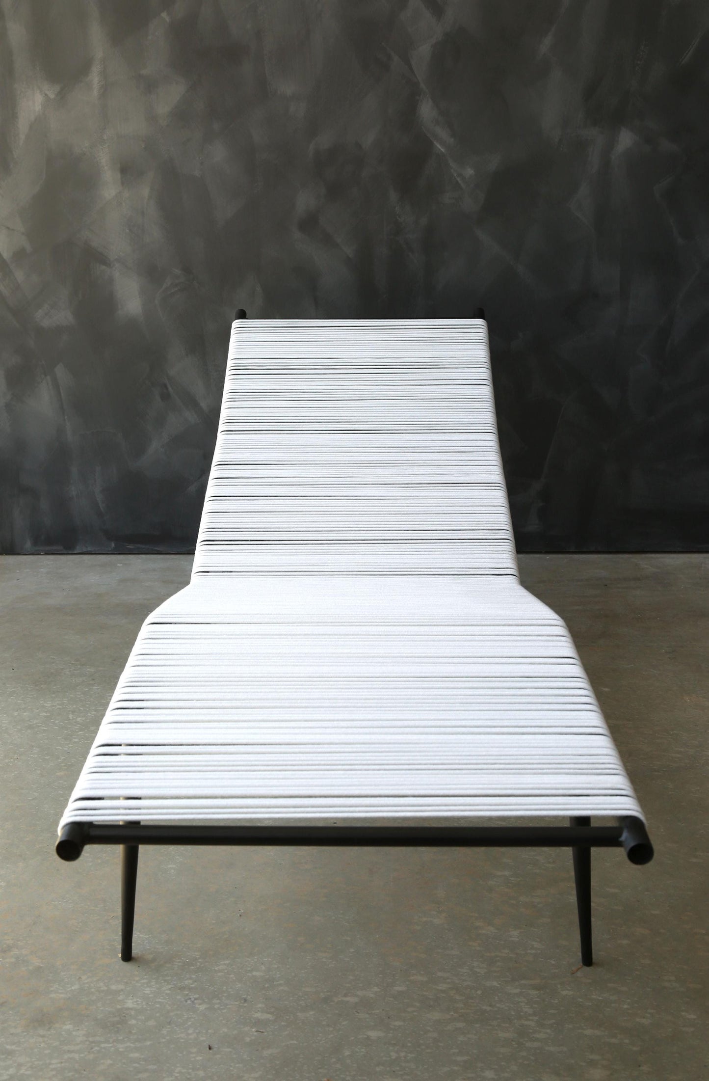 Walter Lamb Surfline lounger | Vintage Walter Lamb outdoor lounge chair