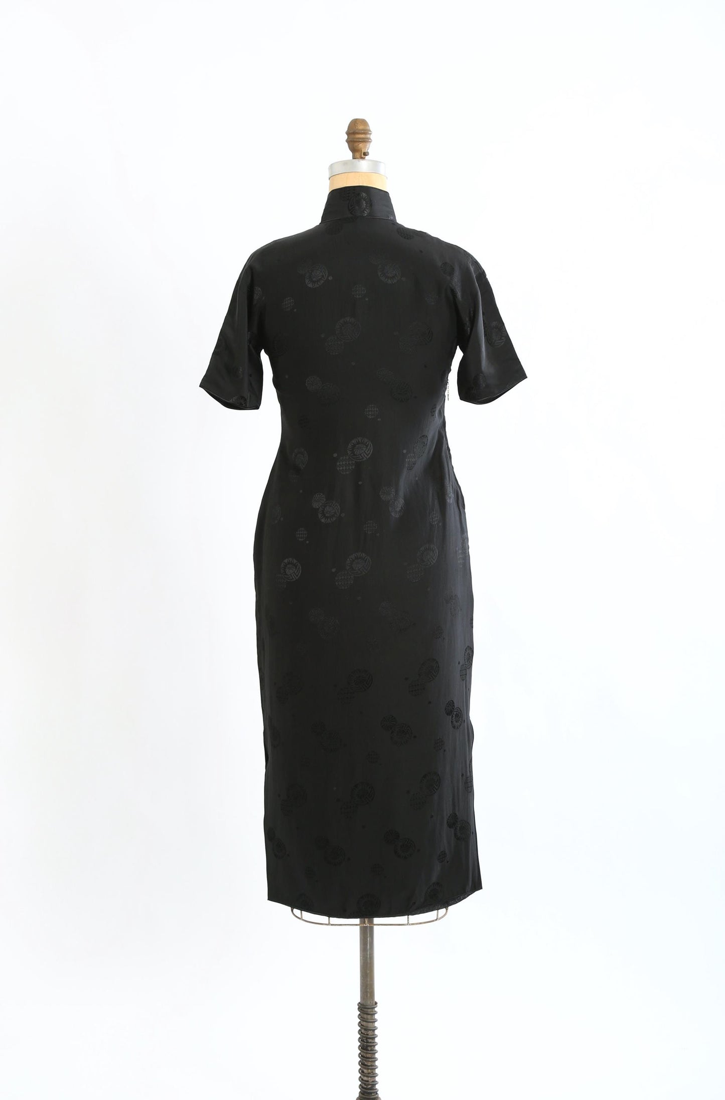 40s qipao silk dress | Vintage 1940s black silk Brocade Cheongsam dress