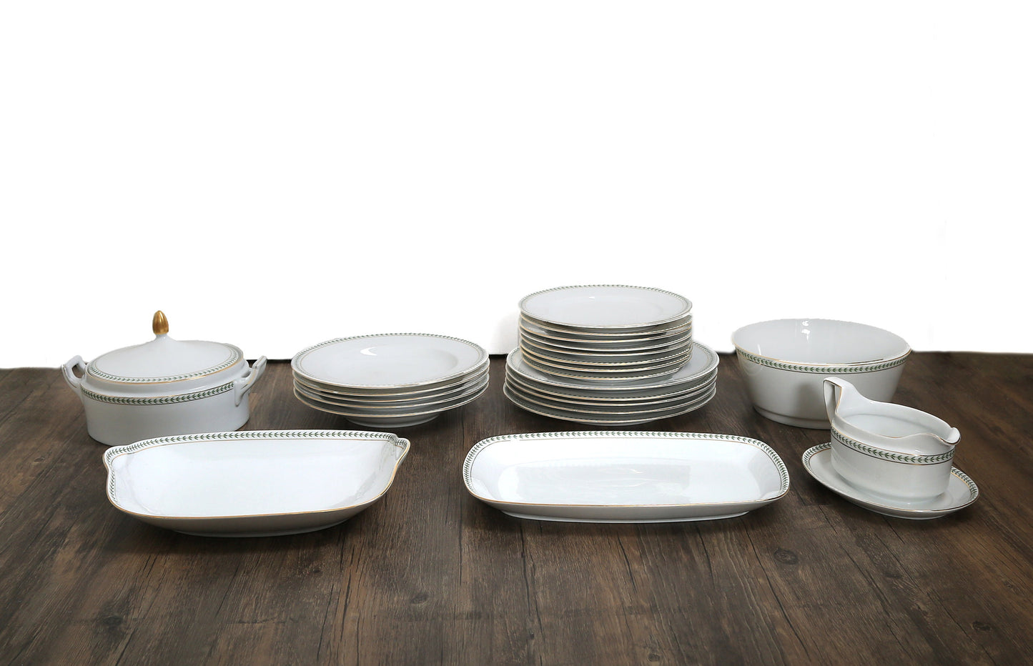 Vintage Eschenbach Bavaria Germany green garland Christmas dinner plates set | 23 piece set