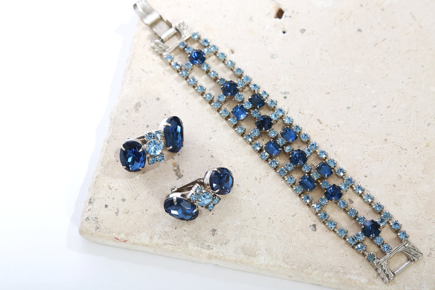 Vintage 50s blue glass rhinestone bracelet + earrings