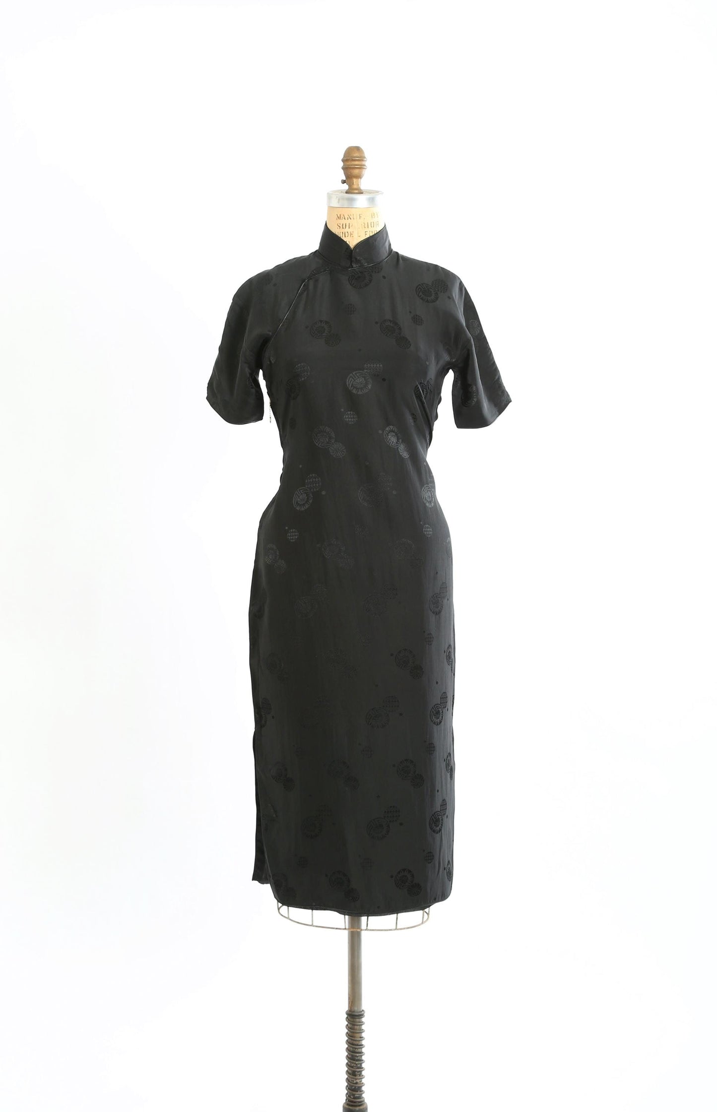 40s qipao silk dress | Vintage 1940s black silk Brocade Cheongsam dress