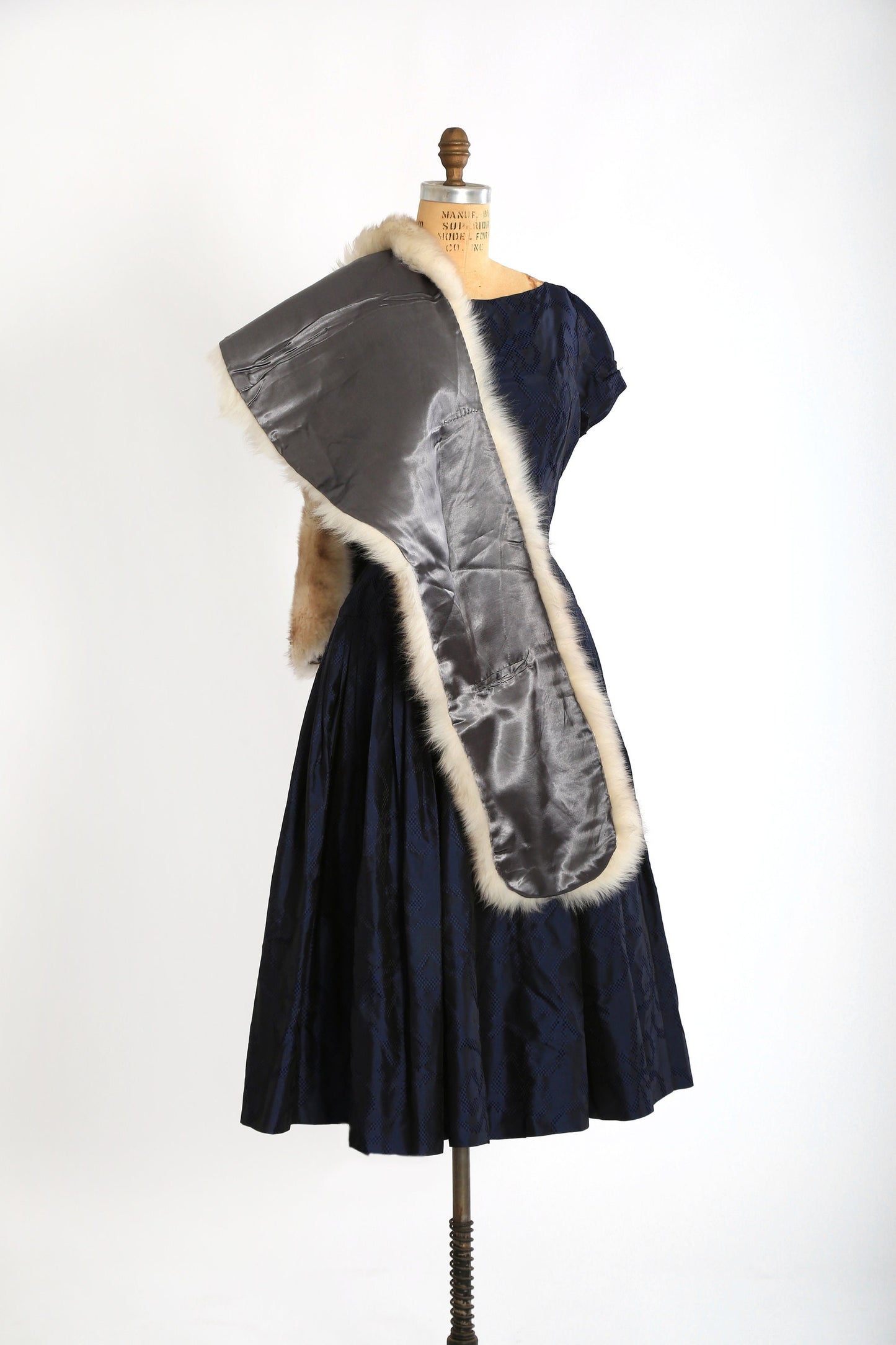 Vintage 50s fox fur stole wrap shawl | wedding white fox fur shawl stole