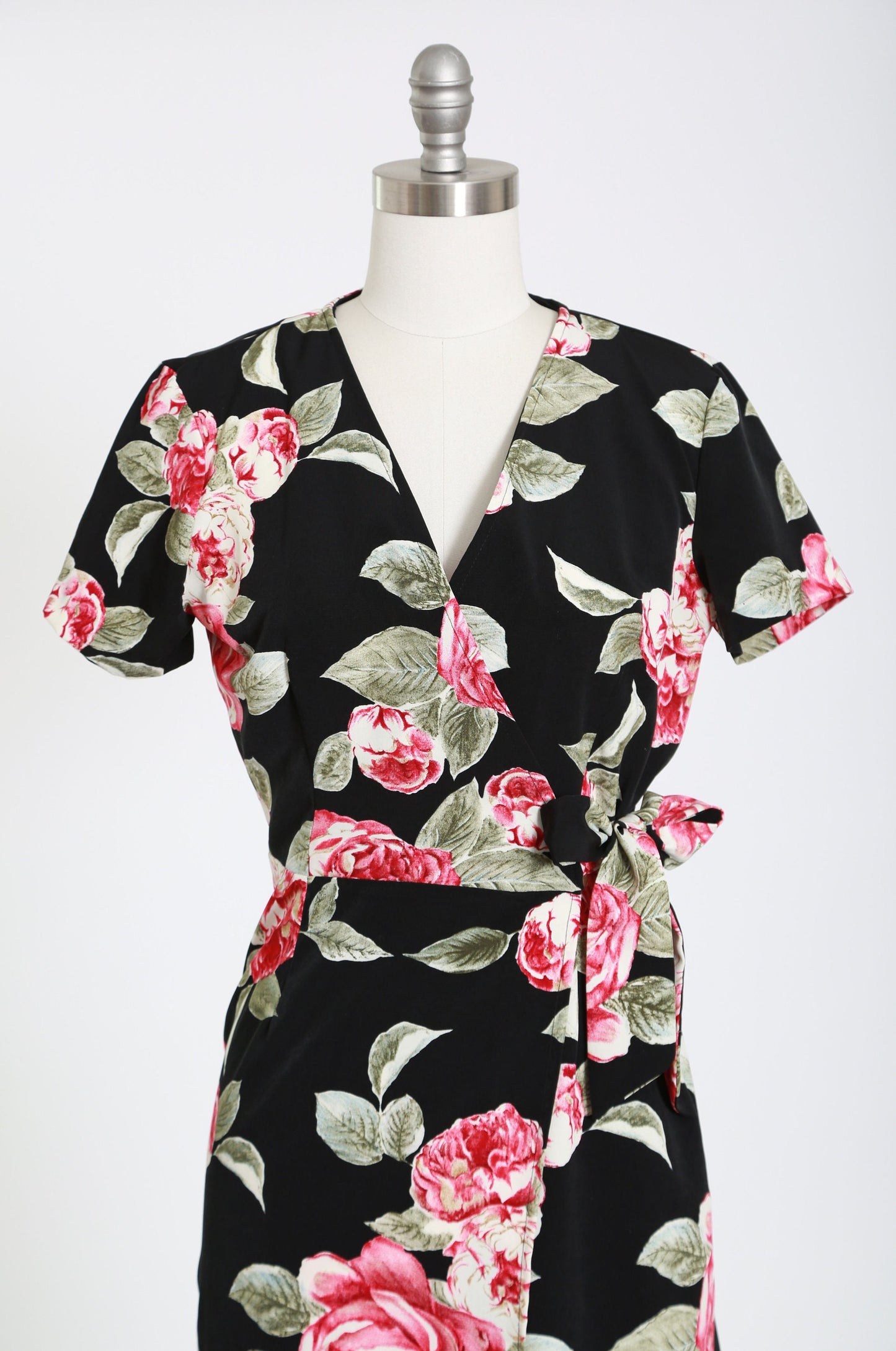 Vintage 90s floral rose wrap mini dress