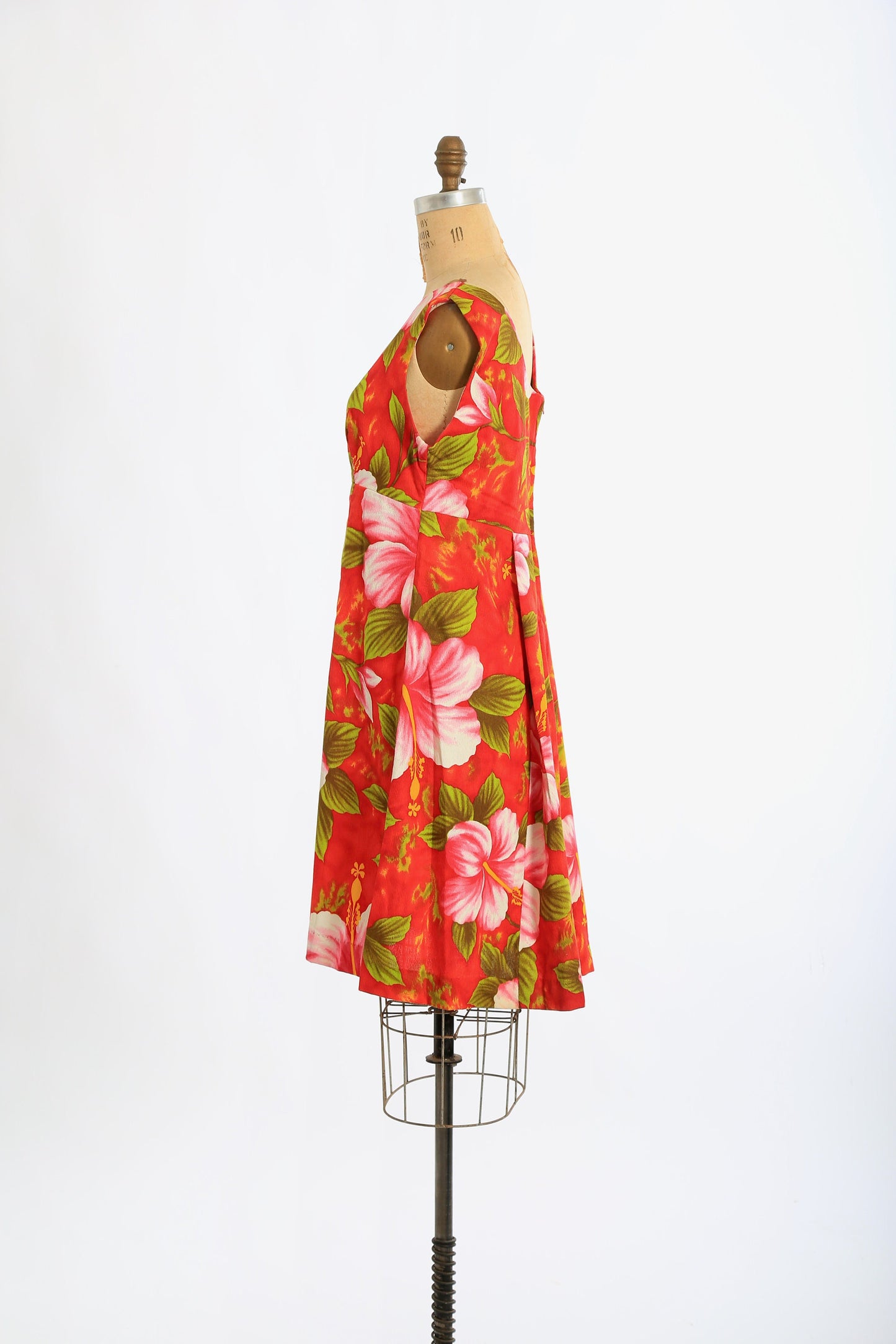 60s Ui - Maikai barkcloth Hawaiian mini dress | Vintage 1960s deadstock Red tropical Hibiscus dress