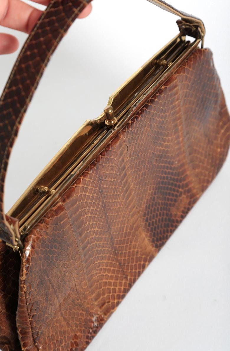 Vintage 1950s brown snake skin bag purse