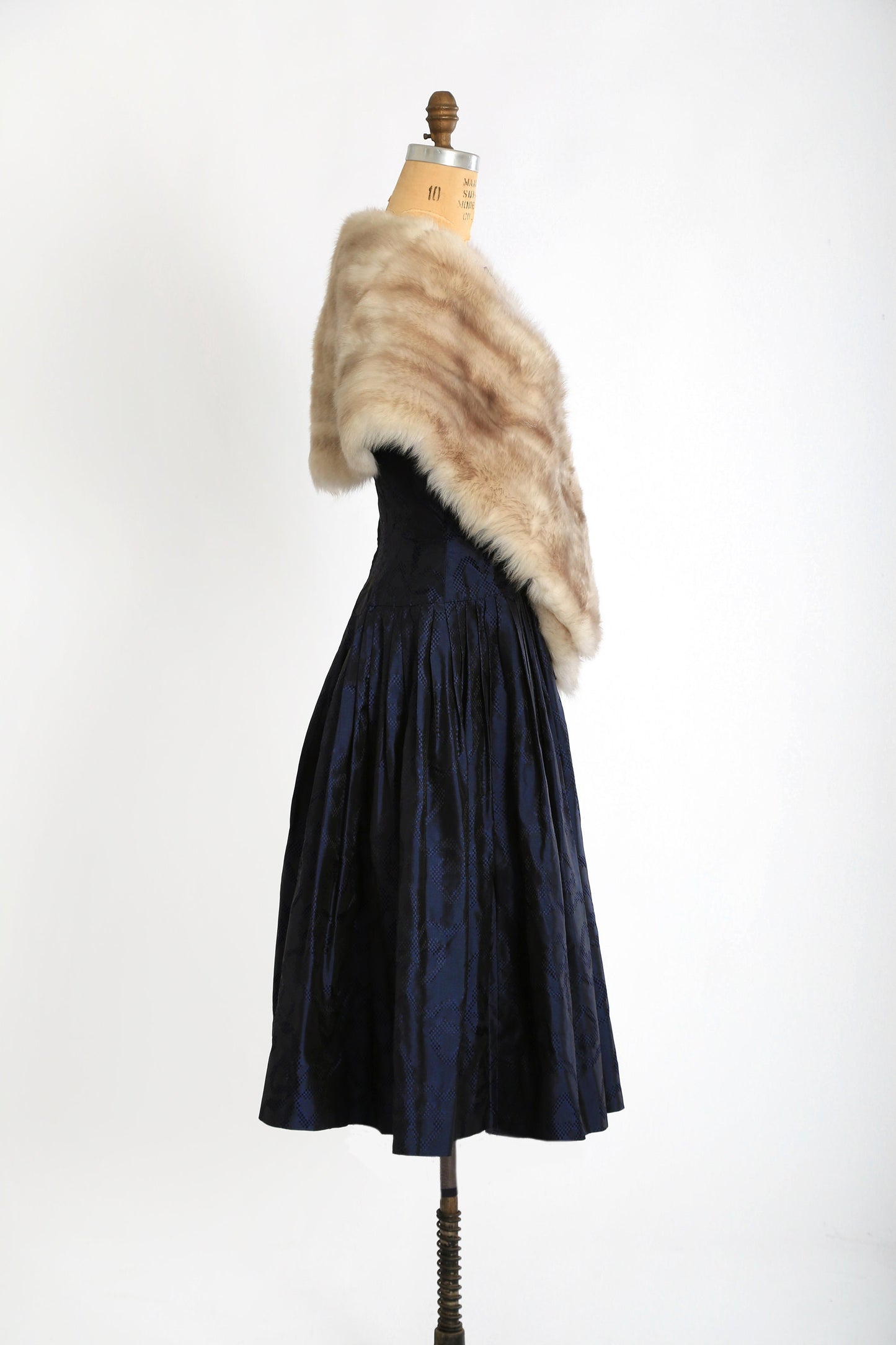 Vintage 50s fox fur stole wrap shawl | wedding white fox fur shawl stole