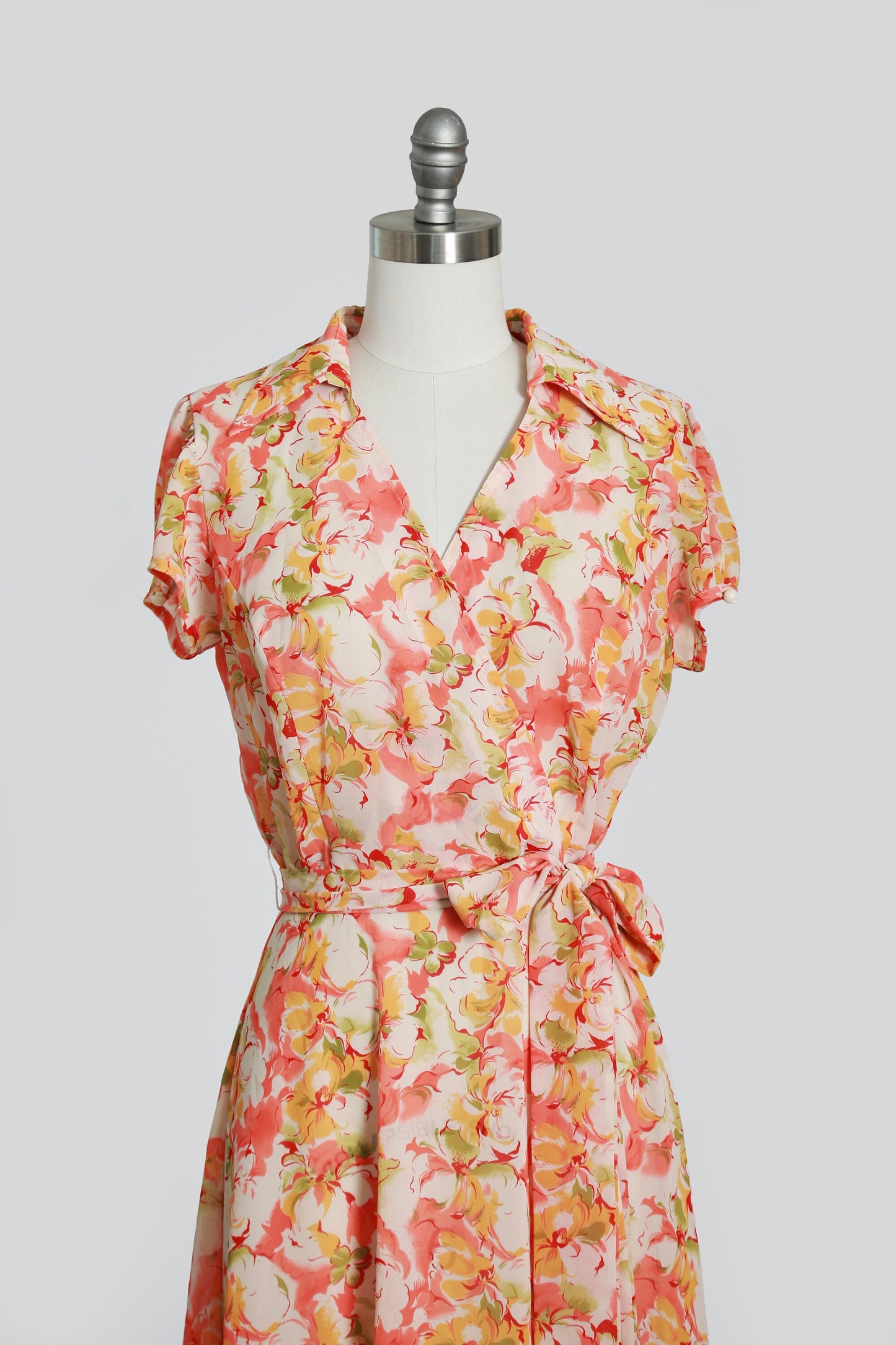 Vintage 90s floral wrap midi dress