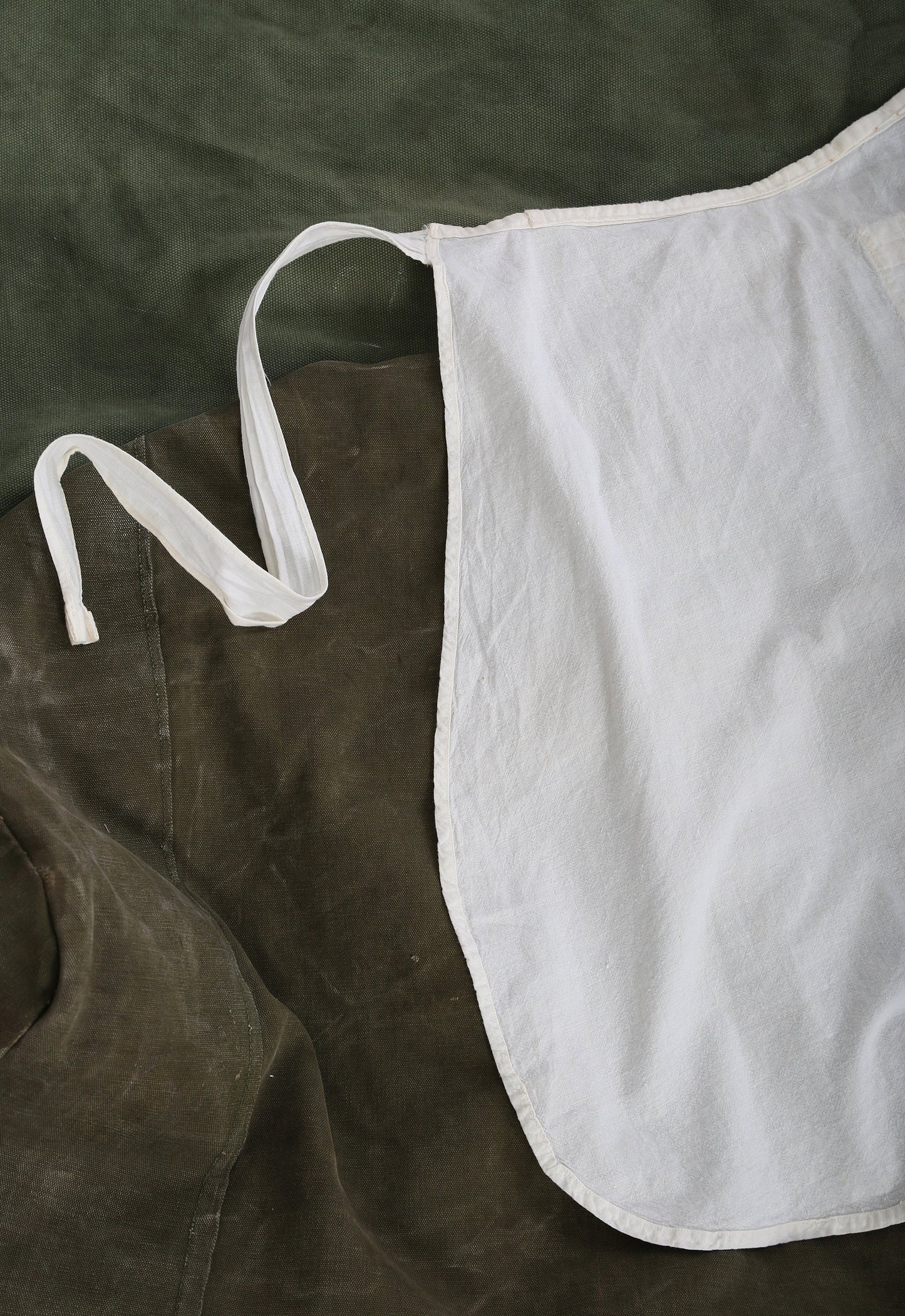 Vintage 1940s WWII U.S. Army Medical dept. cotton half apron