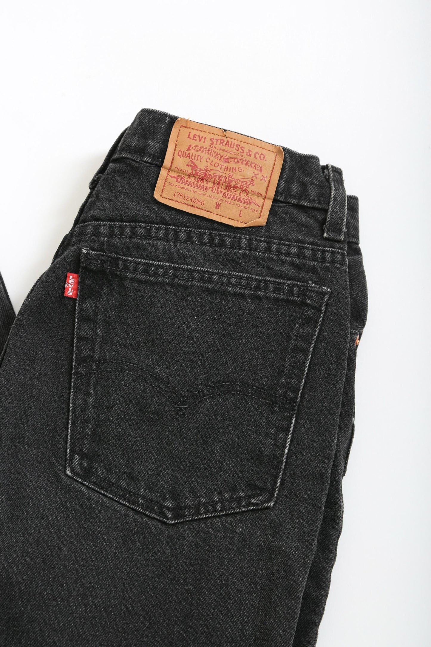 Vintage 90s black Levis USA W29 L30