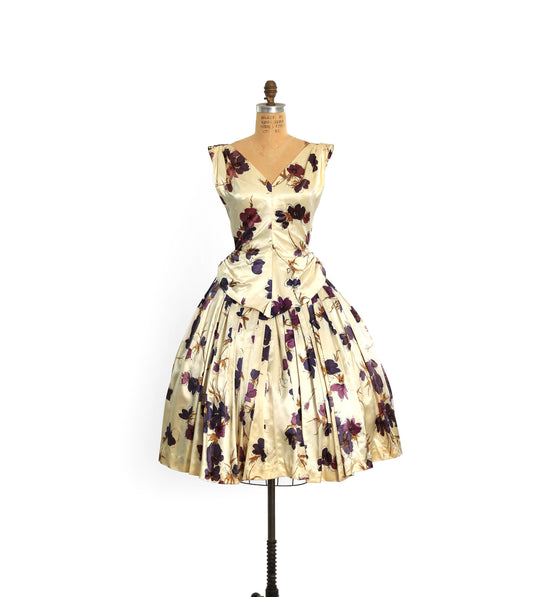 Vintage 50s purple floral satin dress ombre dress | Vintage 1950s artistic floral gown
