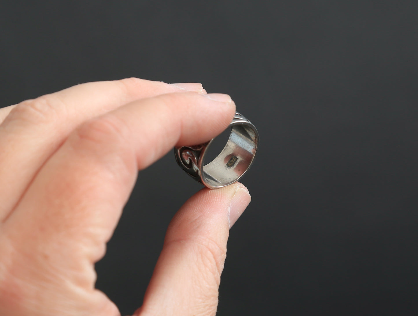 Sterling Silver Wave band Ring sz.7 | 8g