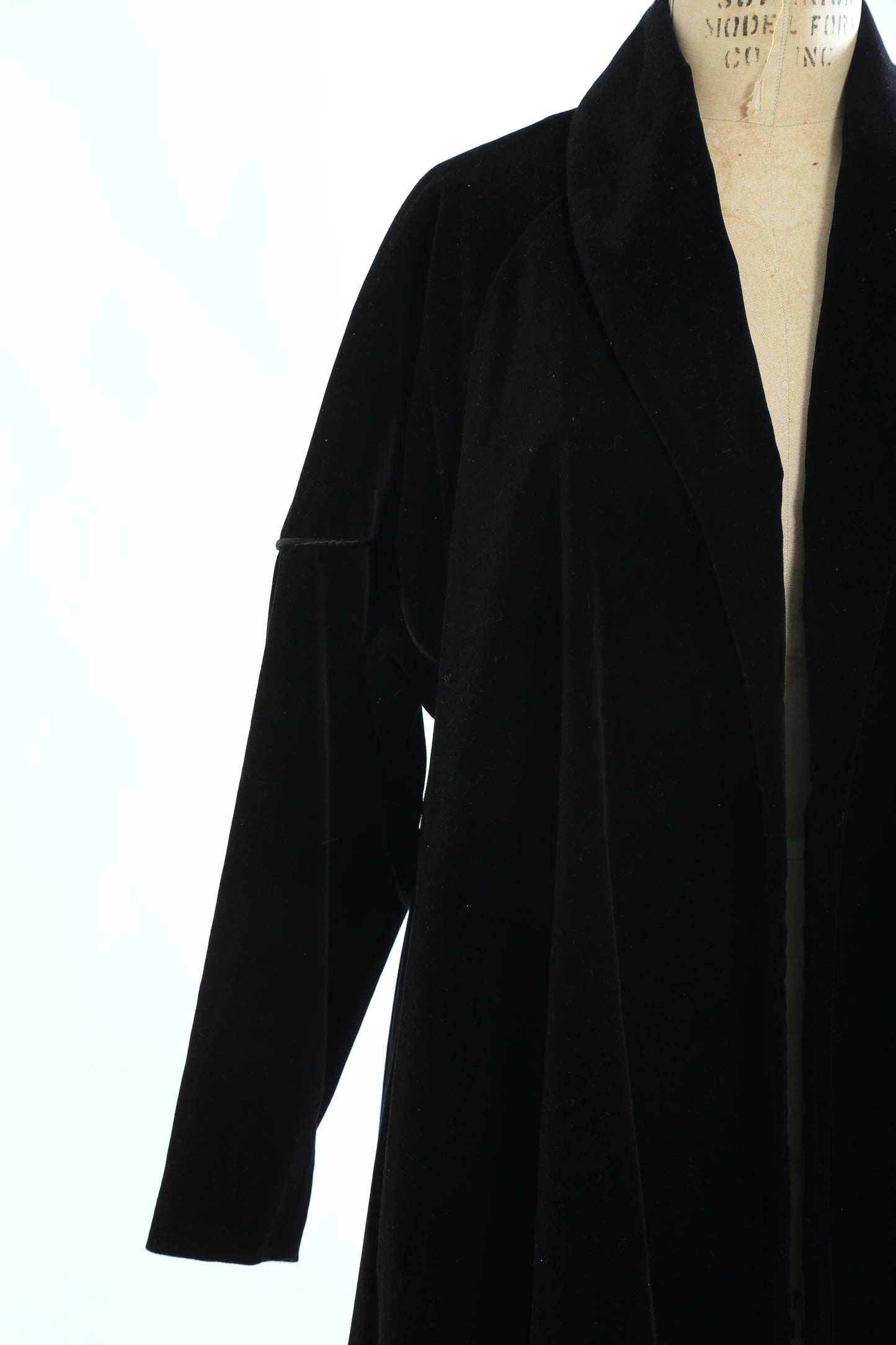 1940s Black velvet swing coat