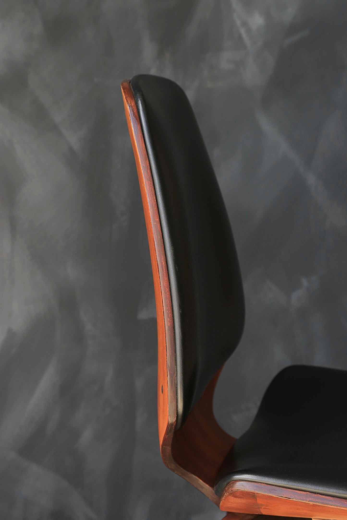George Mulhauser chair for Plycraft